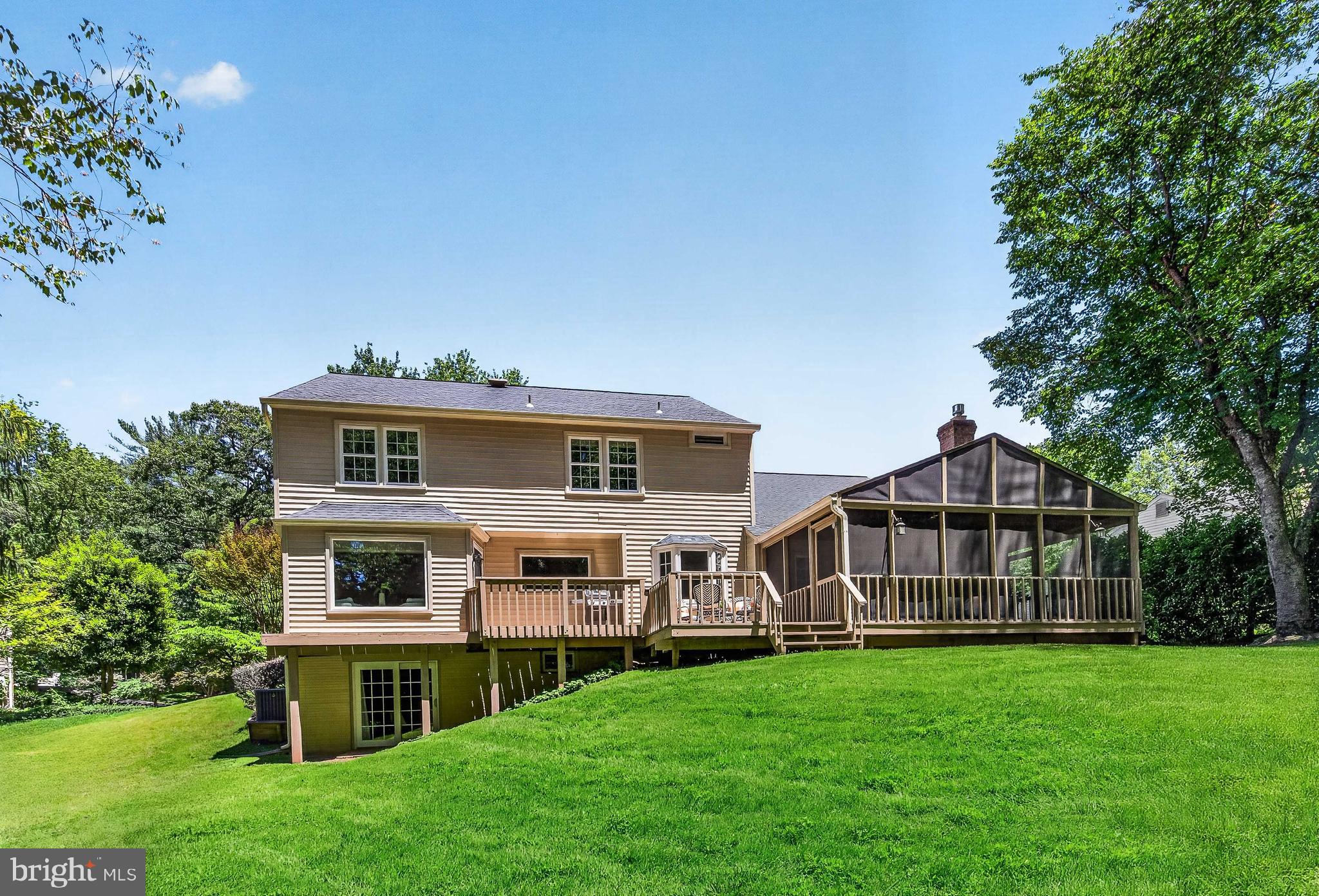 CLARKS CROSSING - Residential