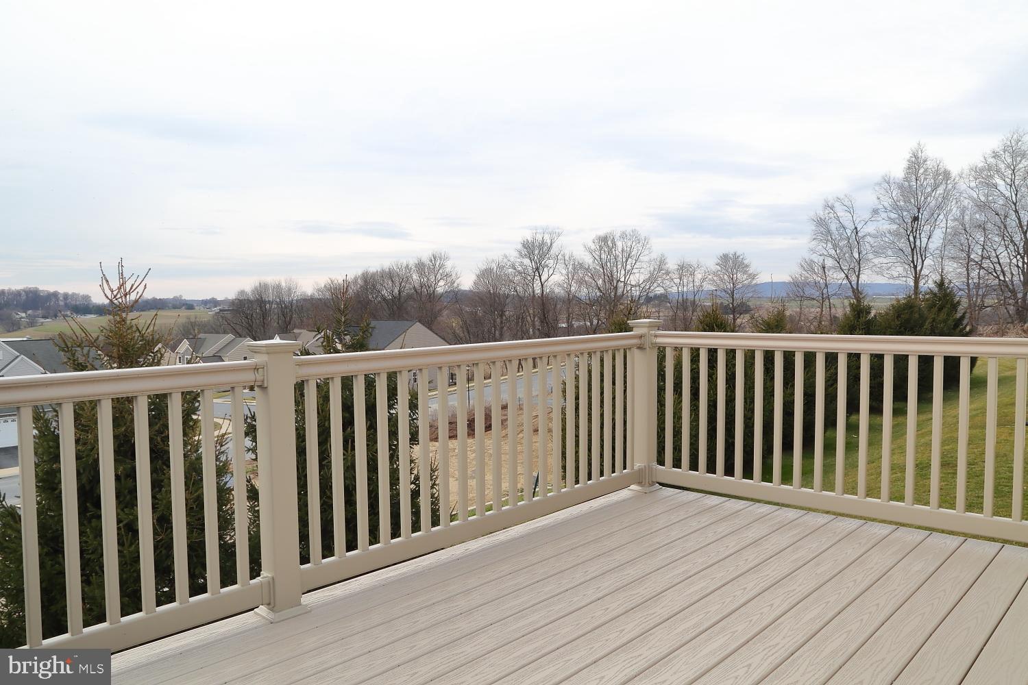 MALLARD POND - Residential