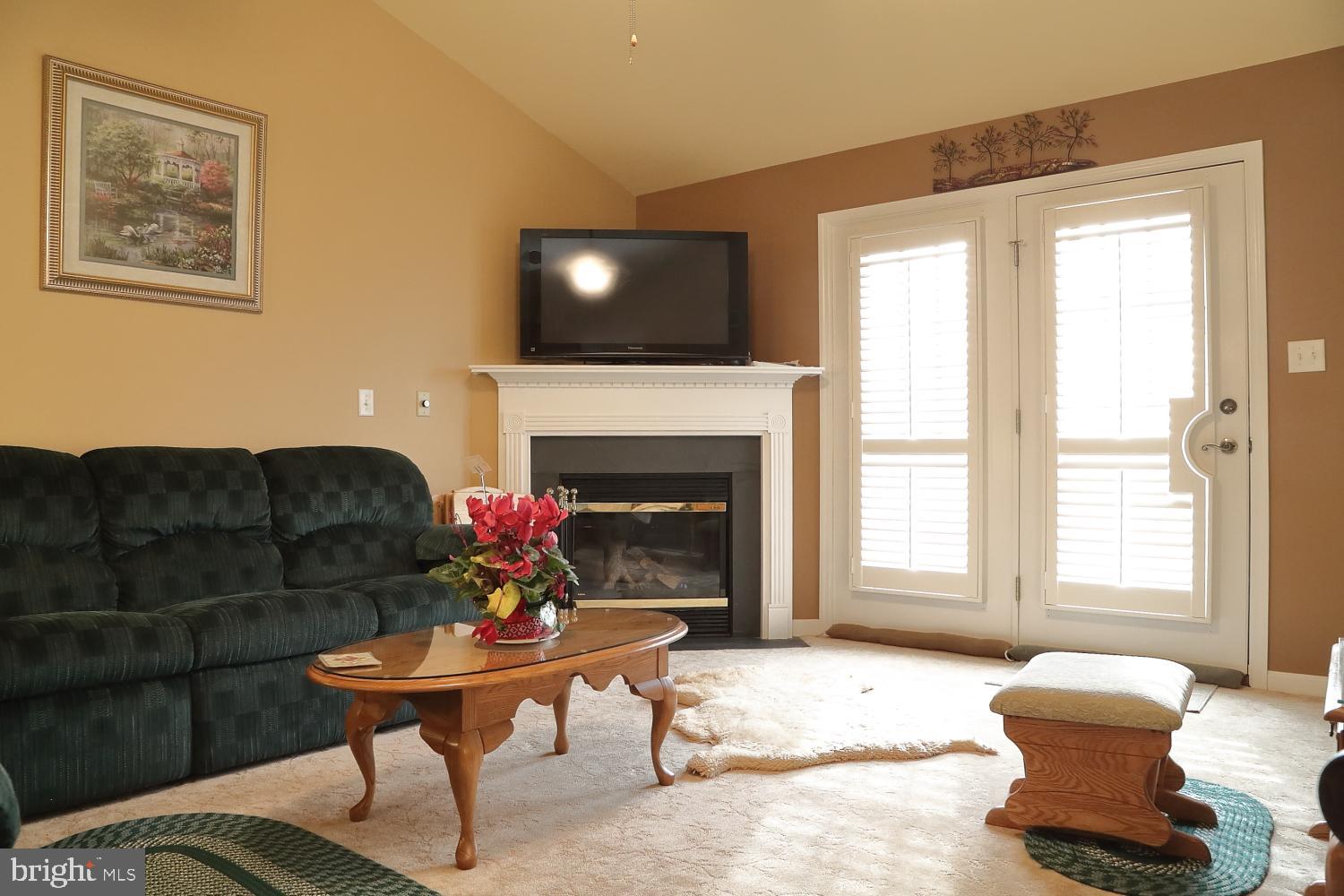 MALLARD POND - Residential