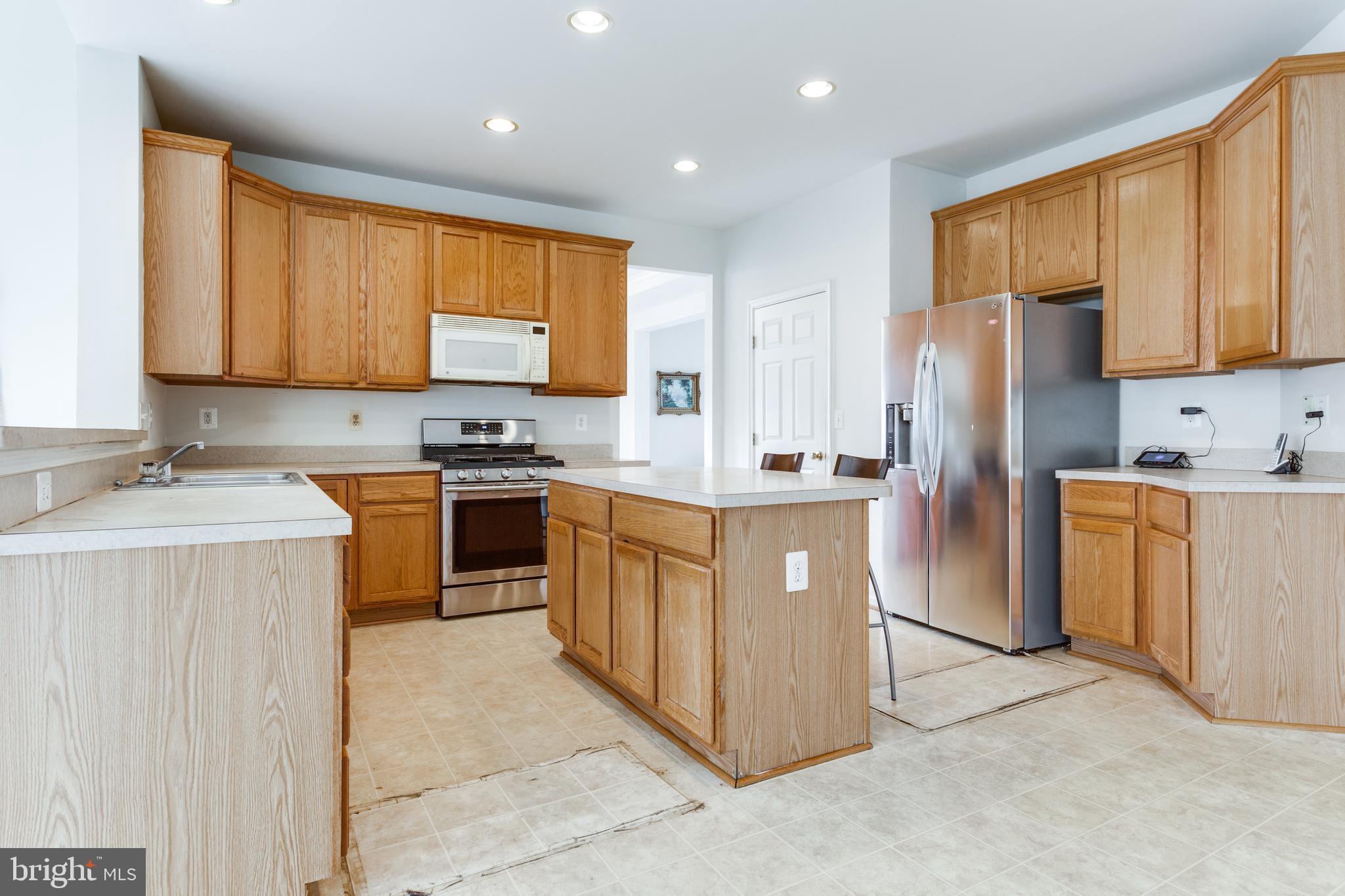 CHARLES CROSSING - Residential