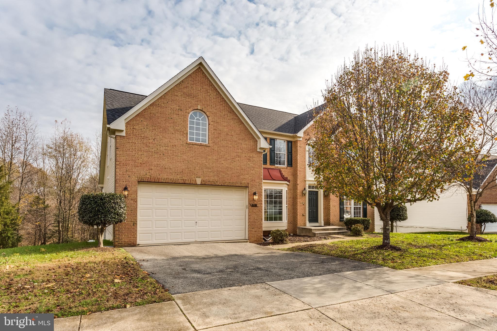 CHARLES CROSSING - Residential