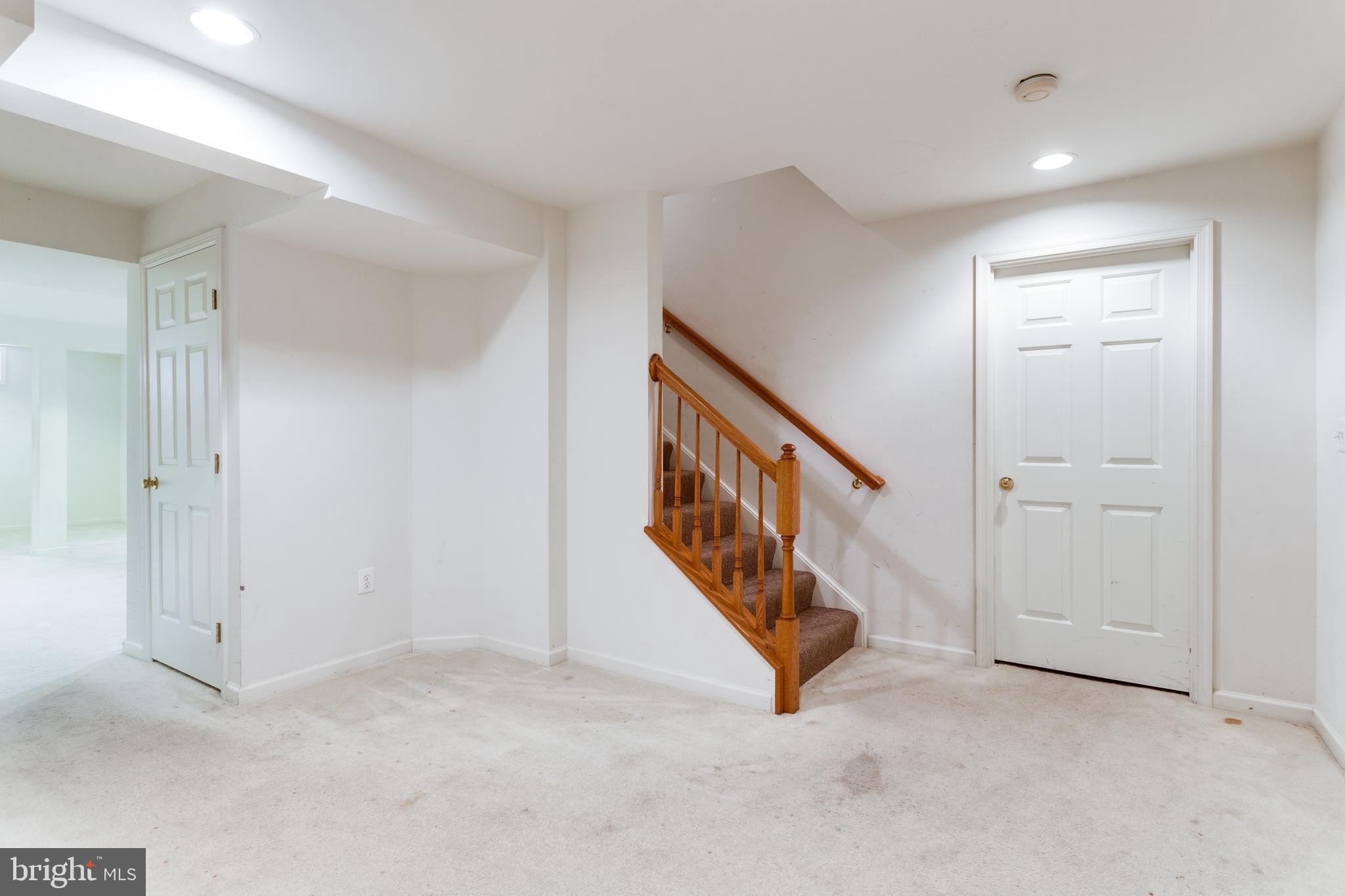 CHARLES CROSSING - Residential