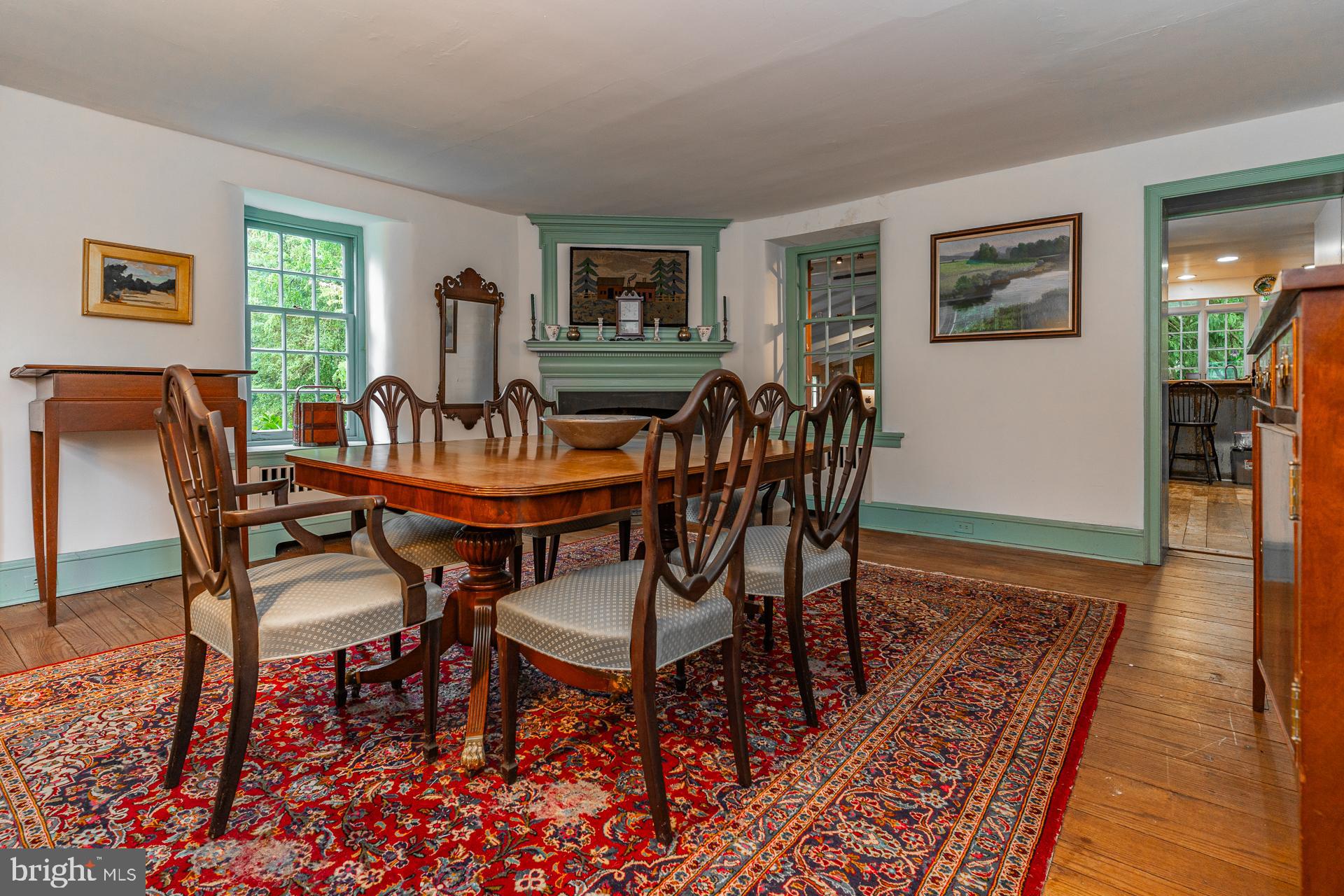 WOODSIDE - Residential