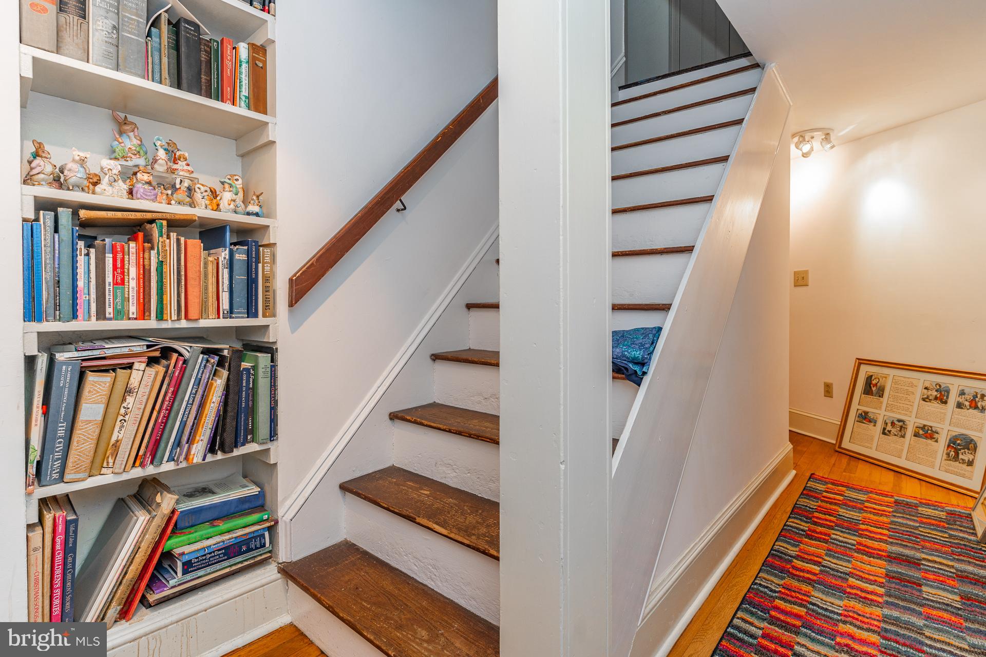 WOODSIDE - Residential