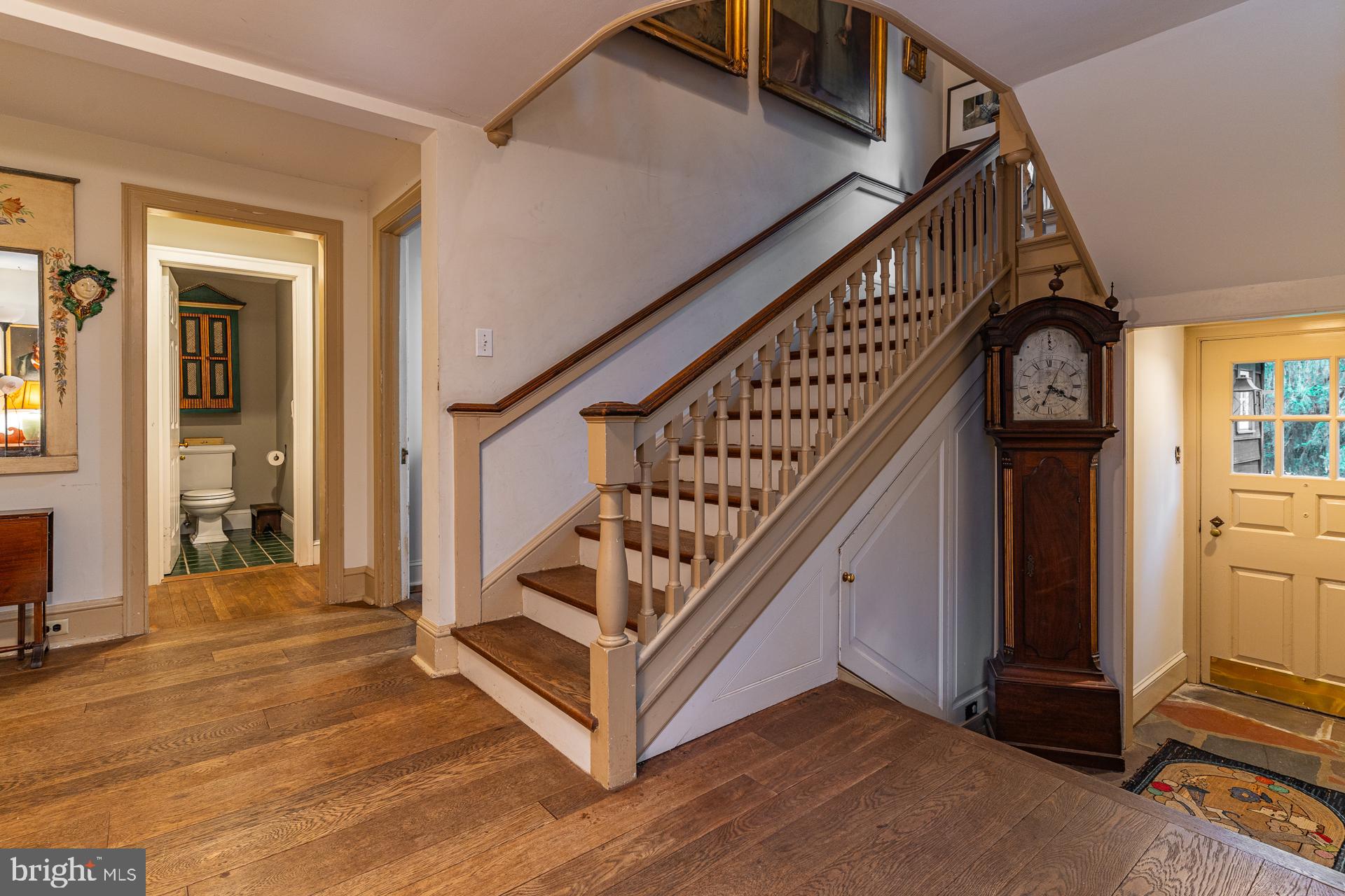 WOODSIDE - Residential