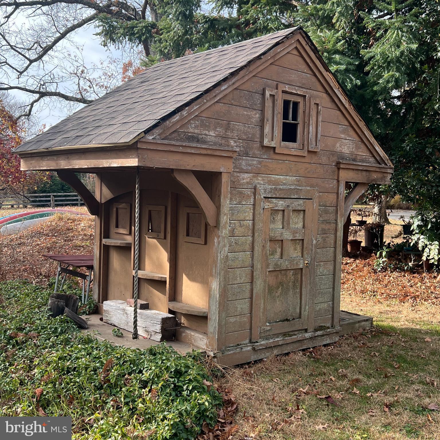 WOODSIDE - Residential