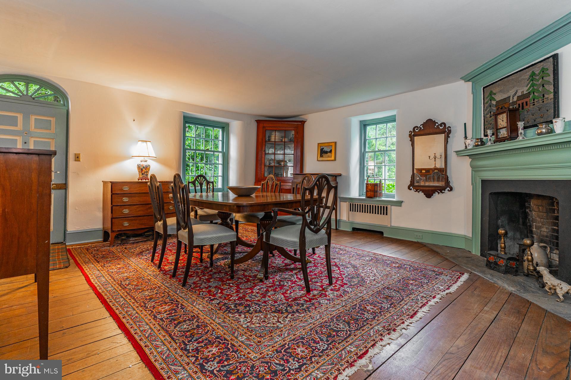 WOODSIDE - Residential