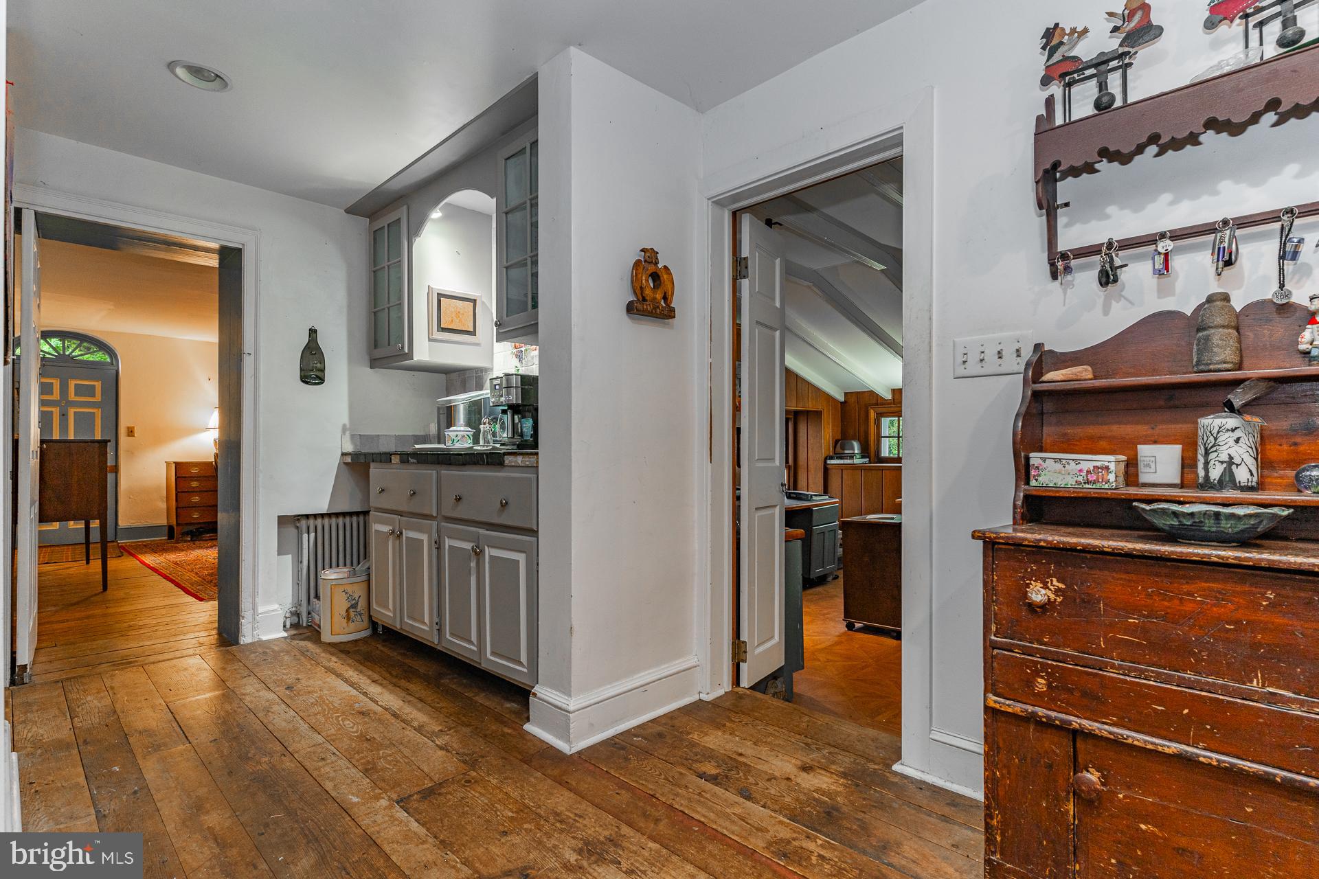 WOODSIDE - Residential