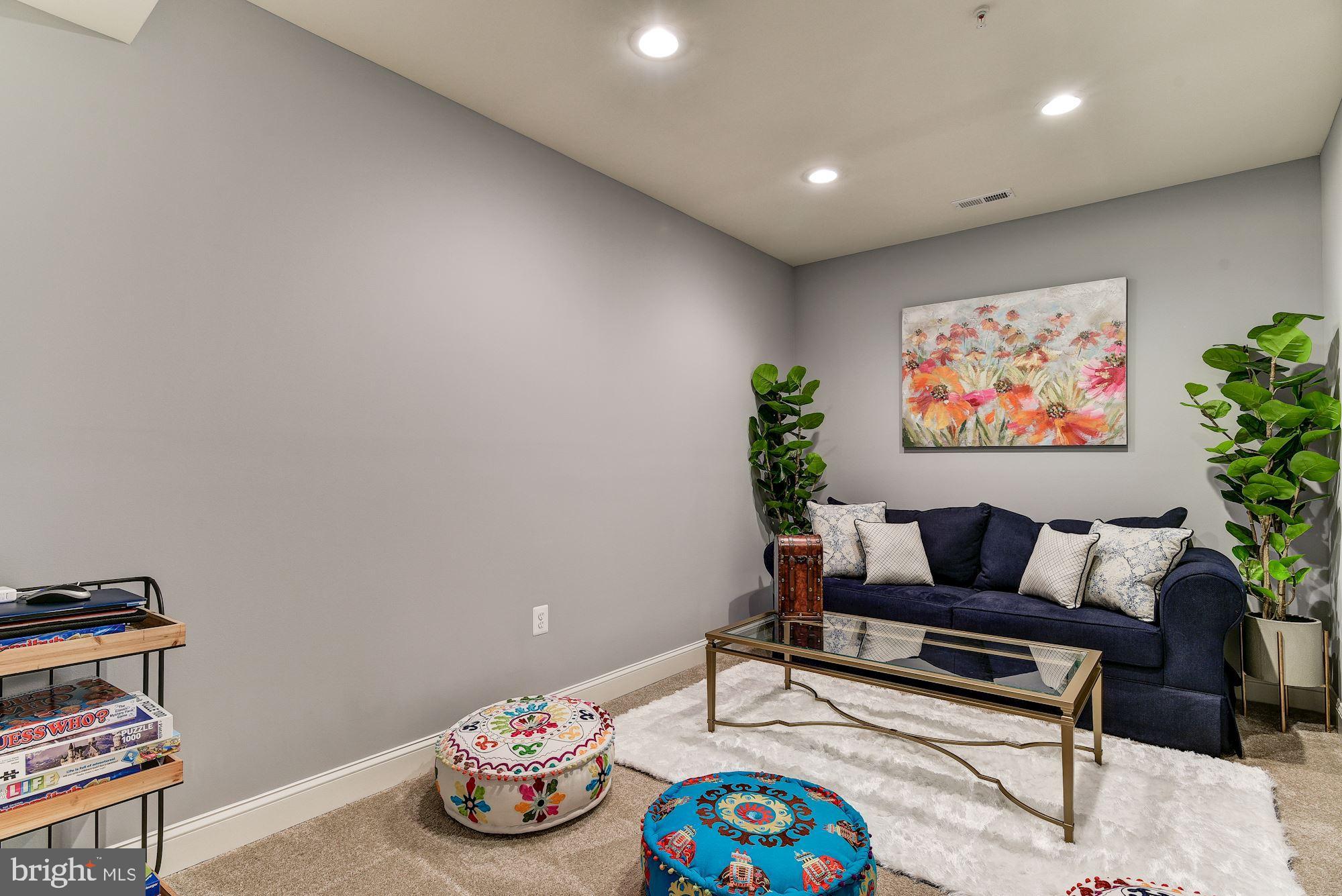 GLENBROOK VILLAGE - Residential