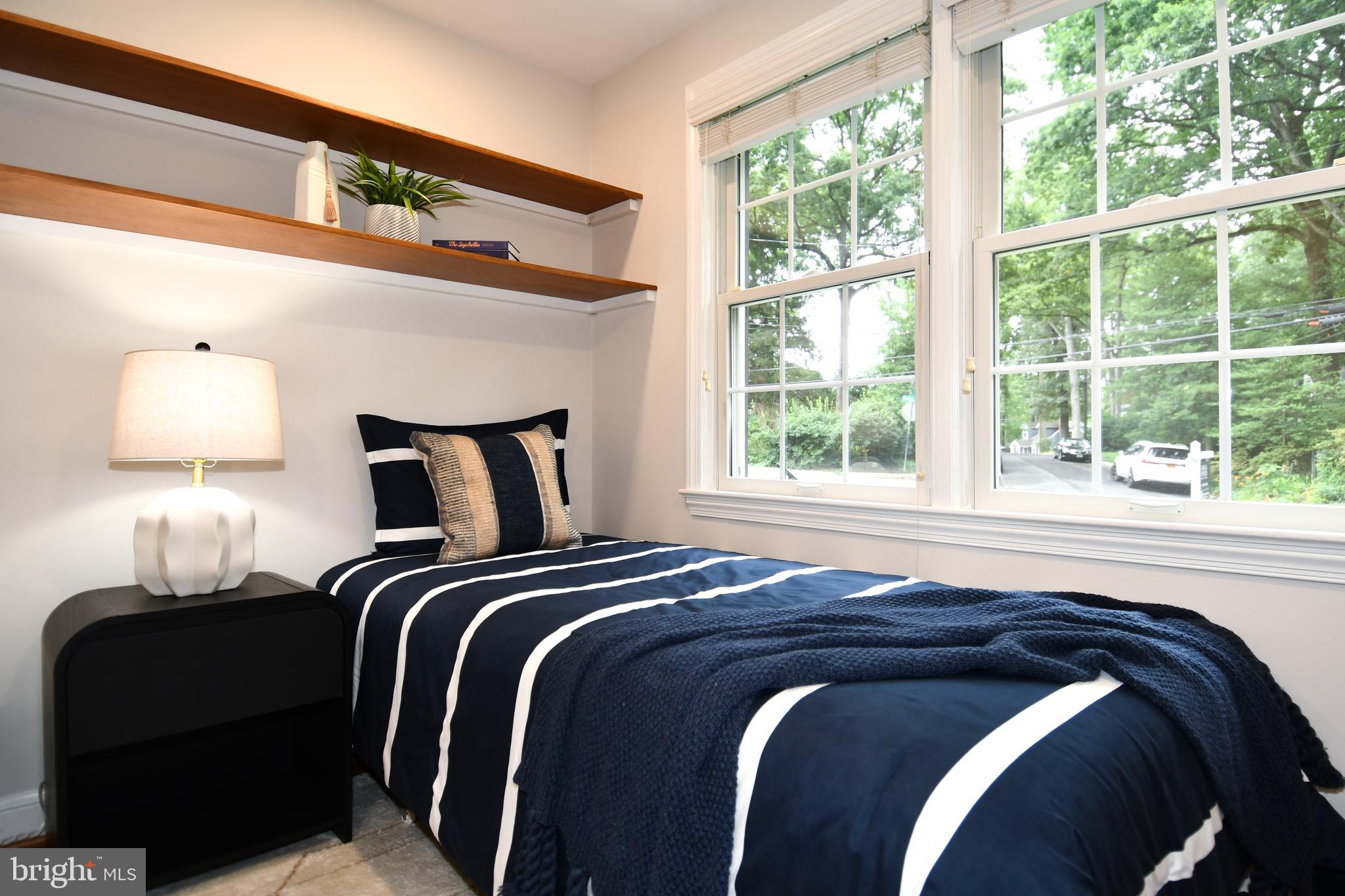 HOMEWOOD - Residential