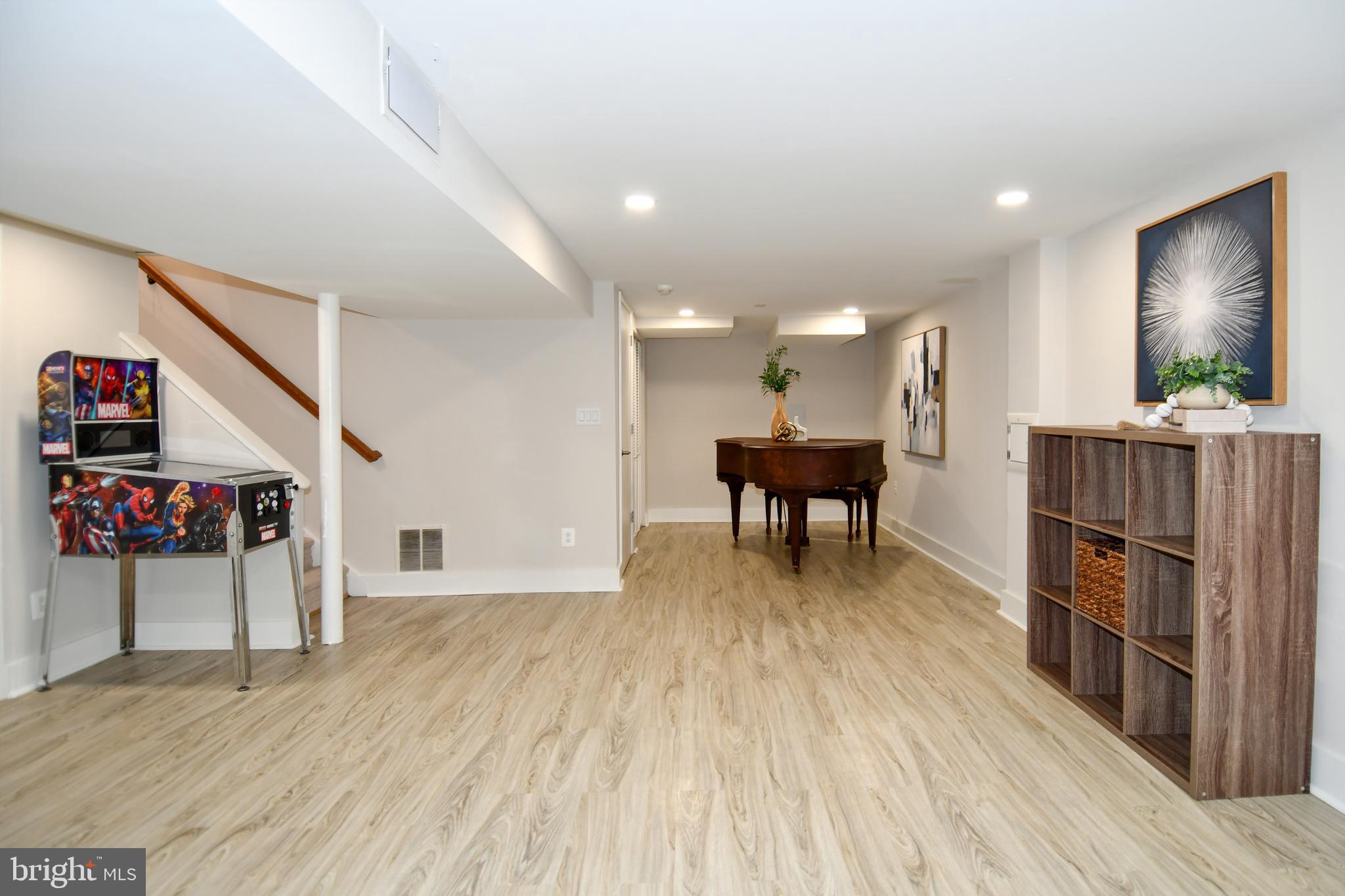 HOMEWOOD - Residential
