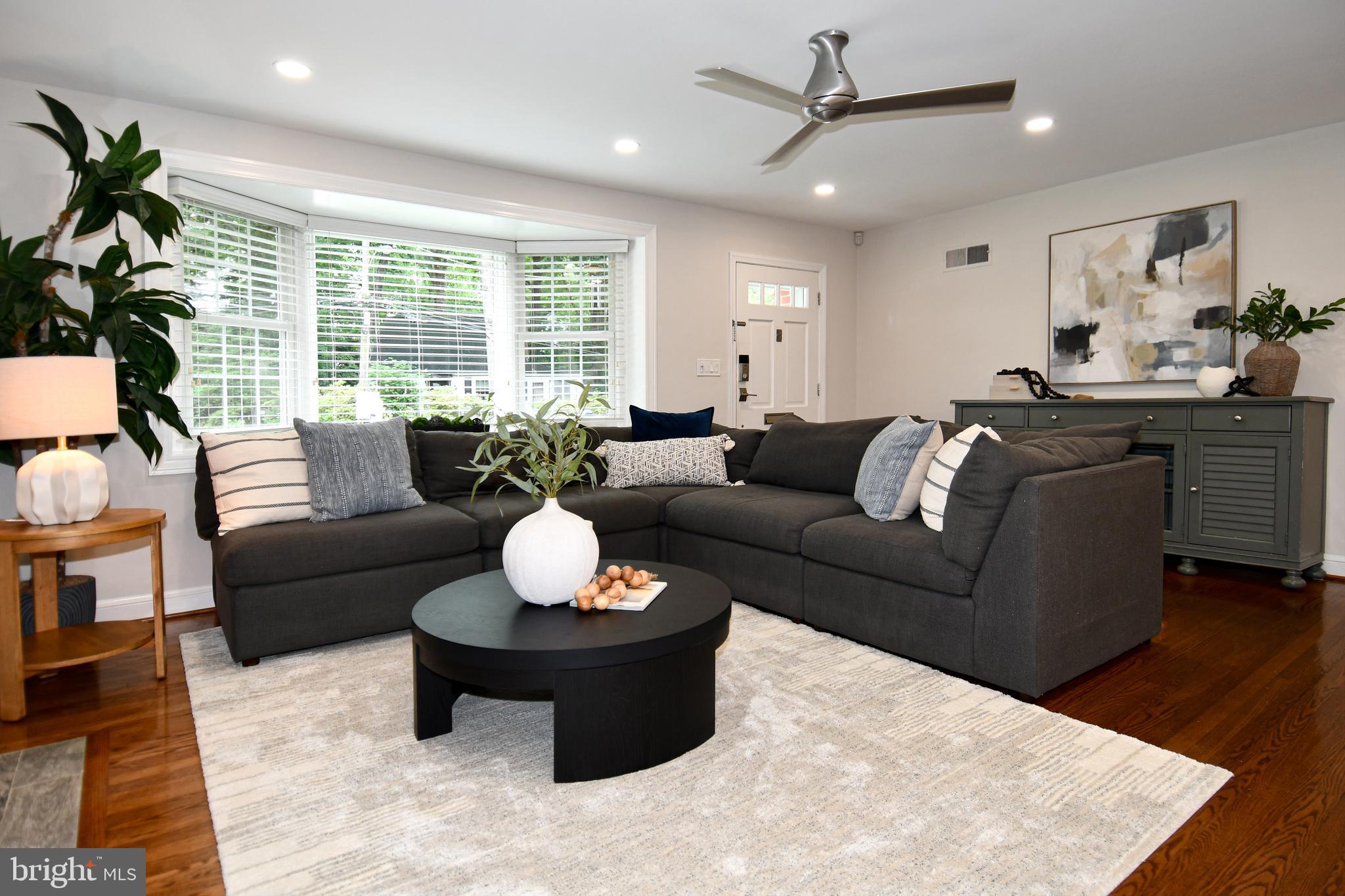 HOMEWOOD - Residential