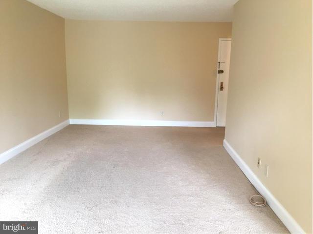 IDYLWOOD TOWERS - Residential Lease