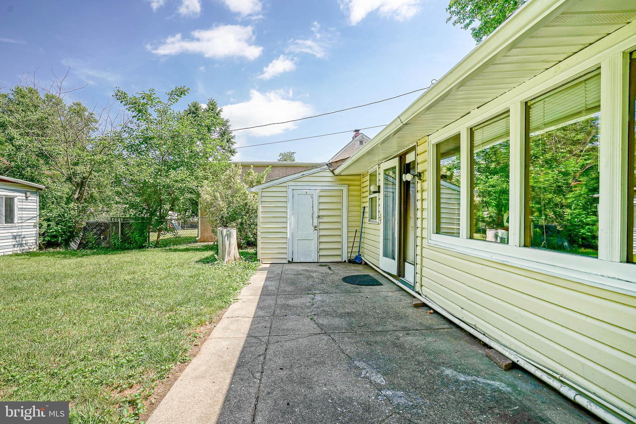 ACADEMY GARDENS - Residential