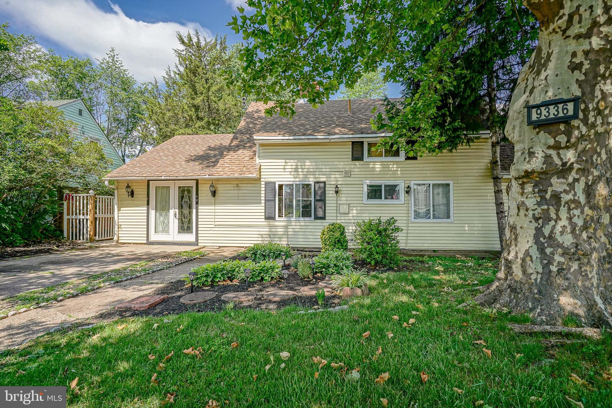 ACADEMY GARDENS - Residential