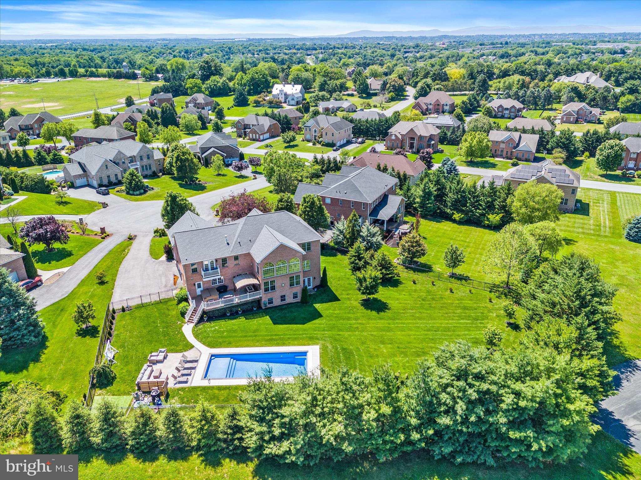 BLACK ROCK ESTATES - Residential