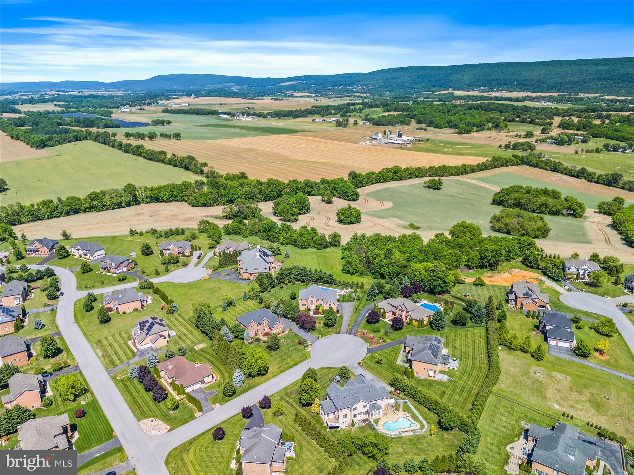 BLACK ROCK ESTATES - Residential