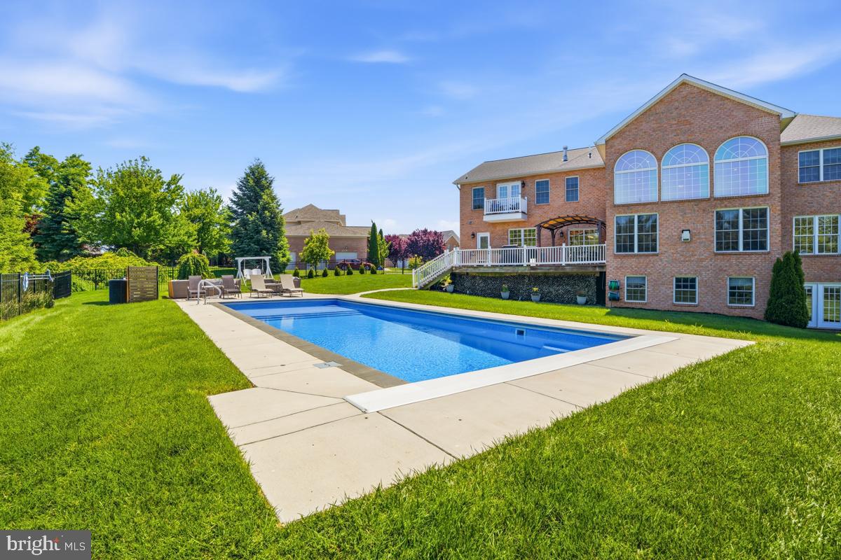 BLACK ROCK ESTATES - Residential