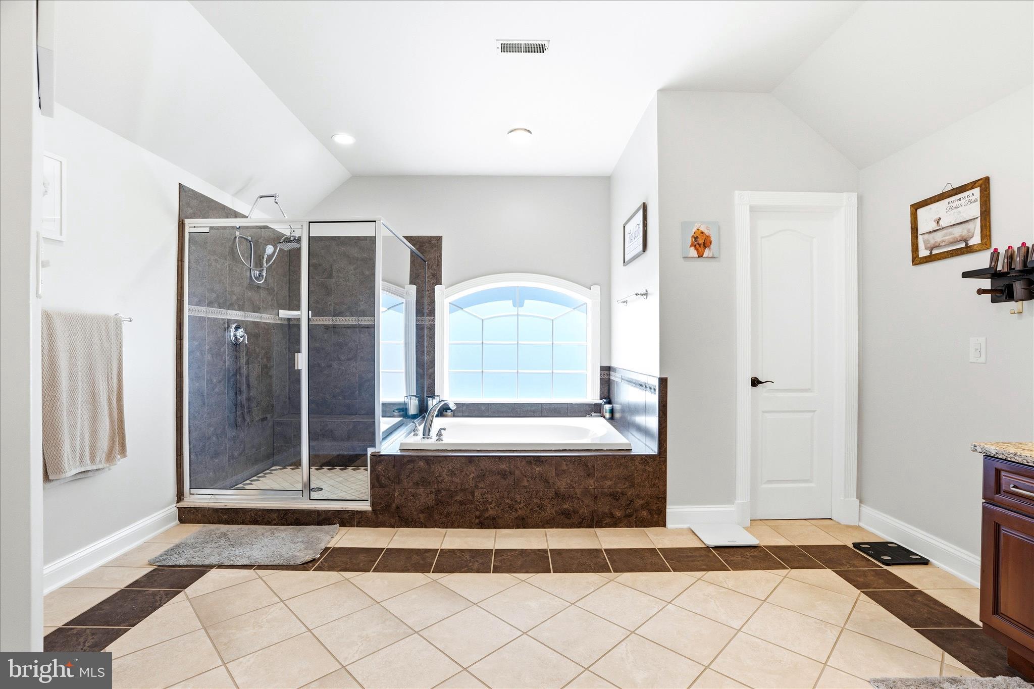 BLACK ROCK ESTATES - Residential