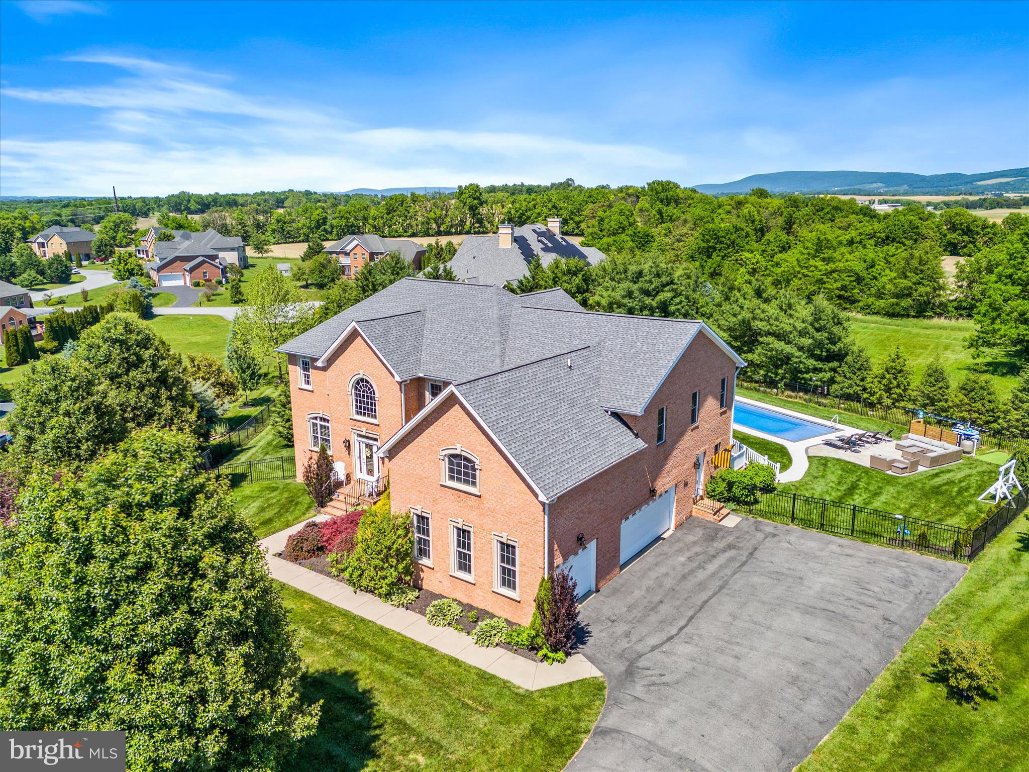 BLACK ROCK ESTATES - Residential