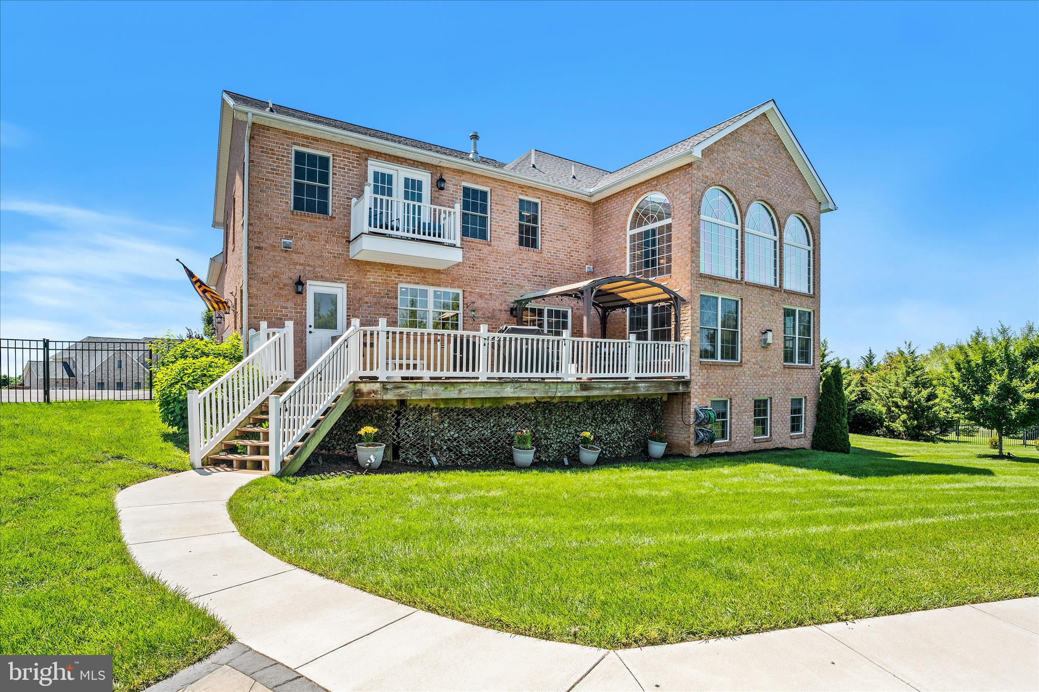 BLACK ROCK ESTATES - Residential