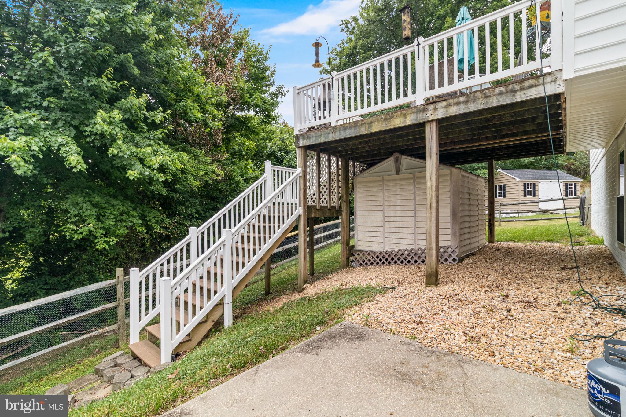 ACADEMY HILLS - Residential