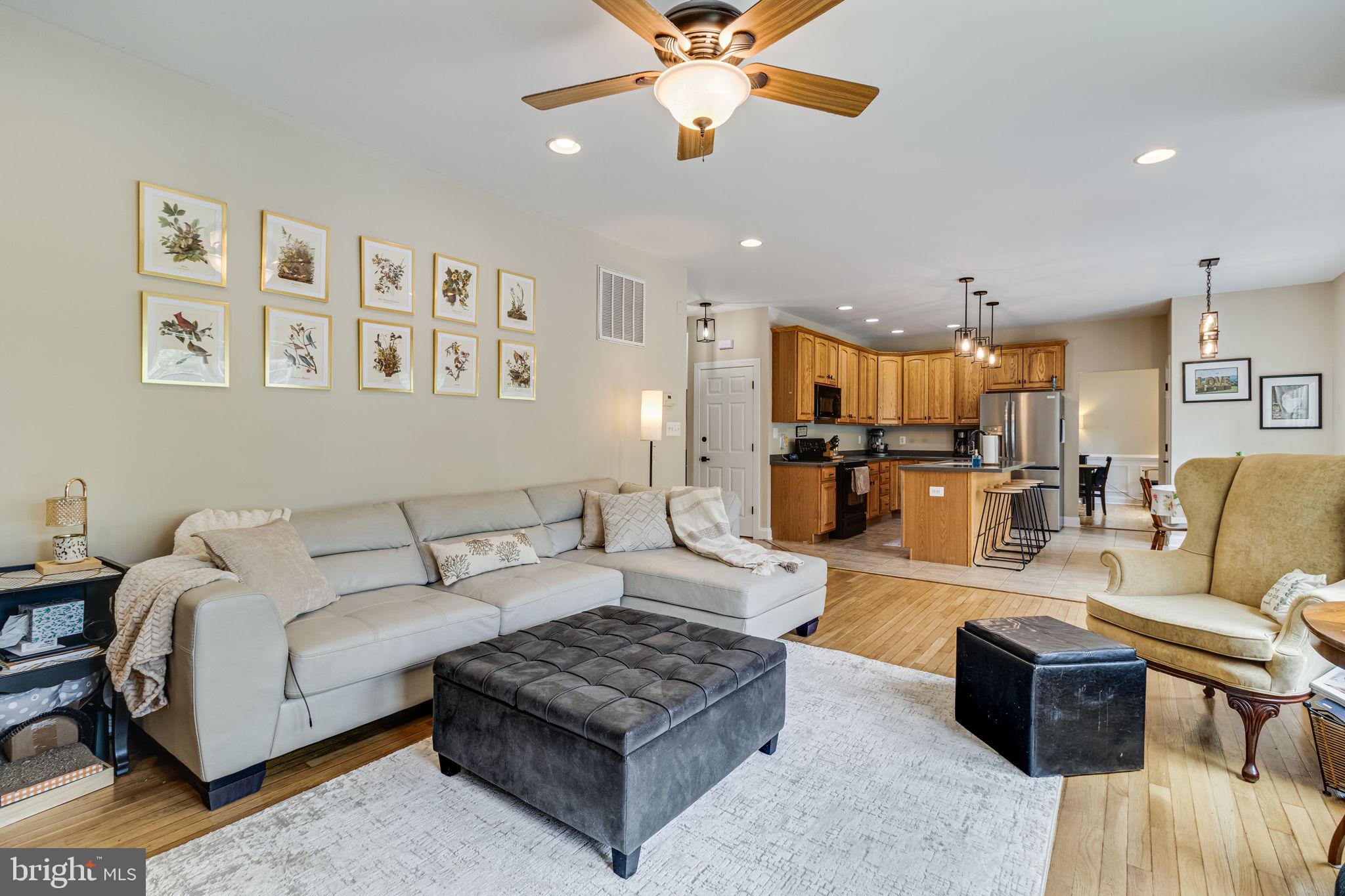 ACADEMY HILLS - Residential