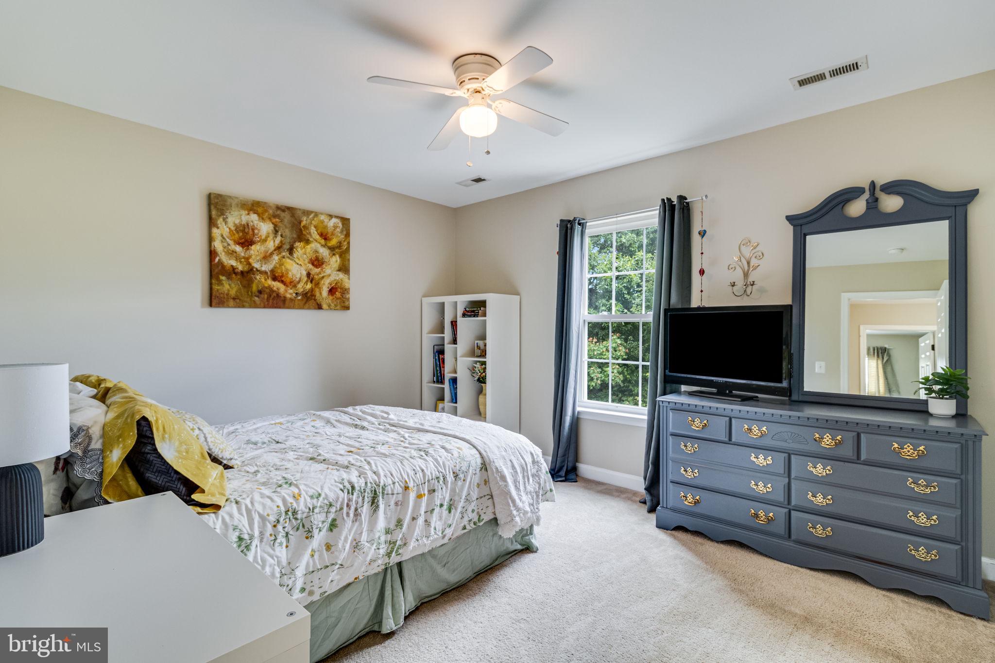 ACADEMY HILLS - Residential