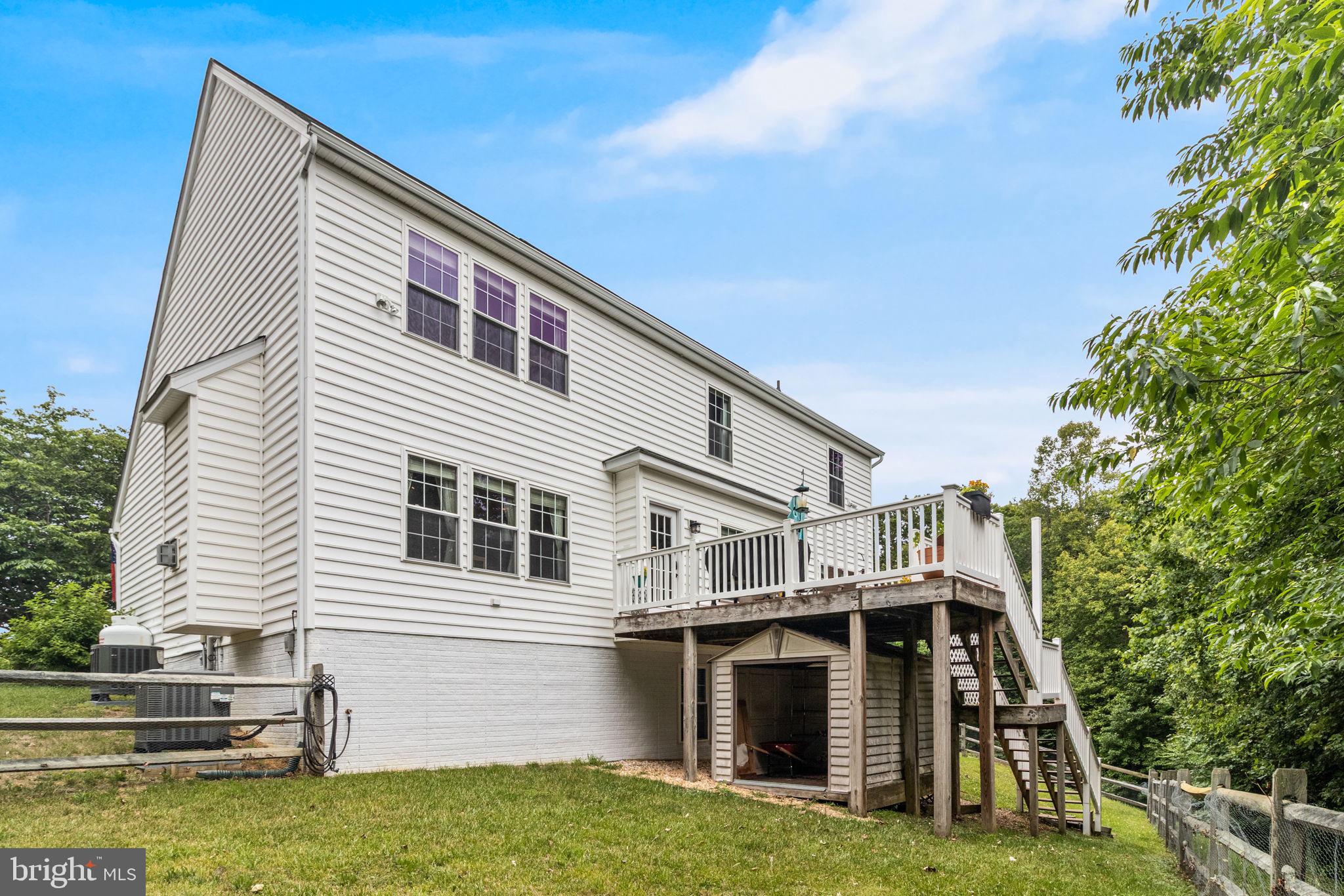 ACADEMY HILLS - Residential