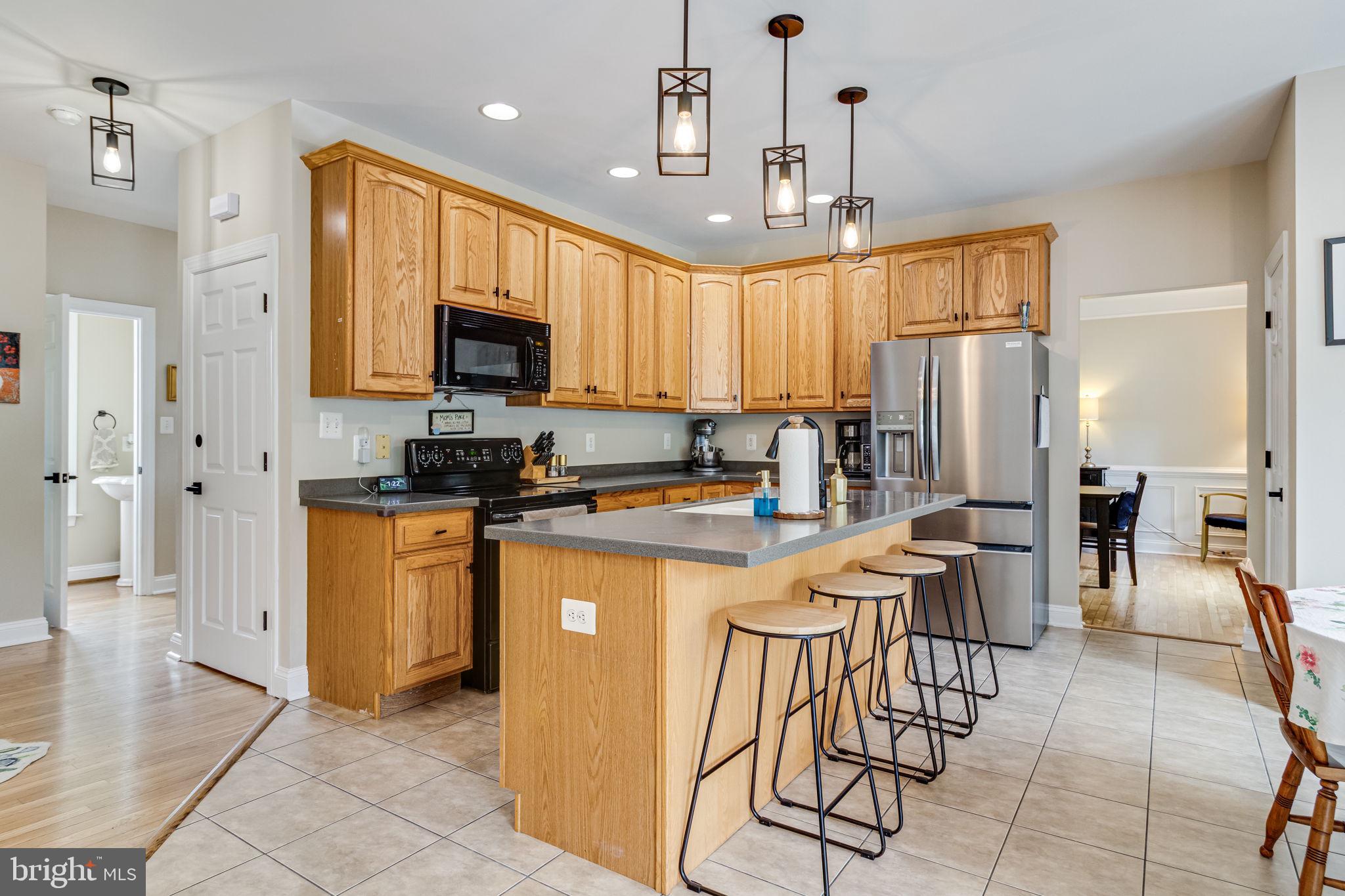 ACADEMY HILLS - Residential