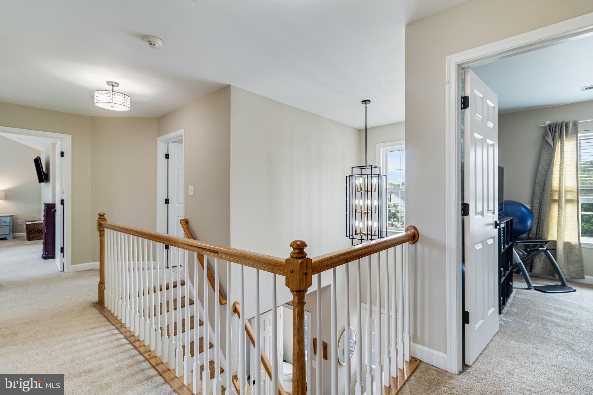 ACADEMY HILLS - Residential