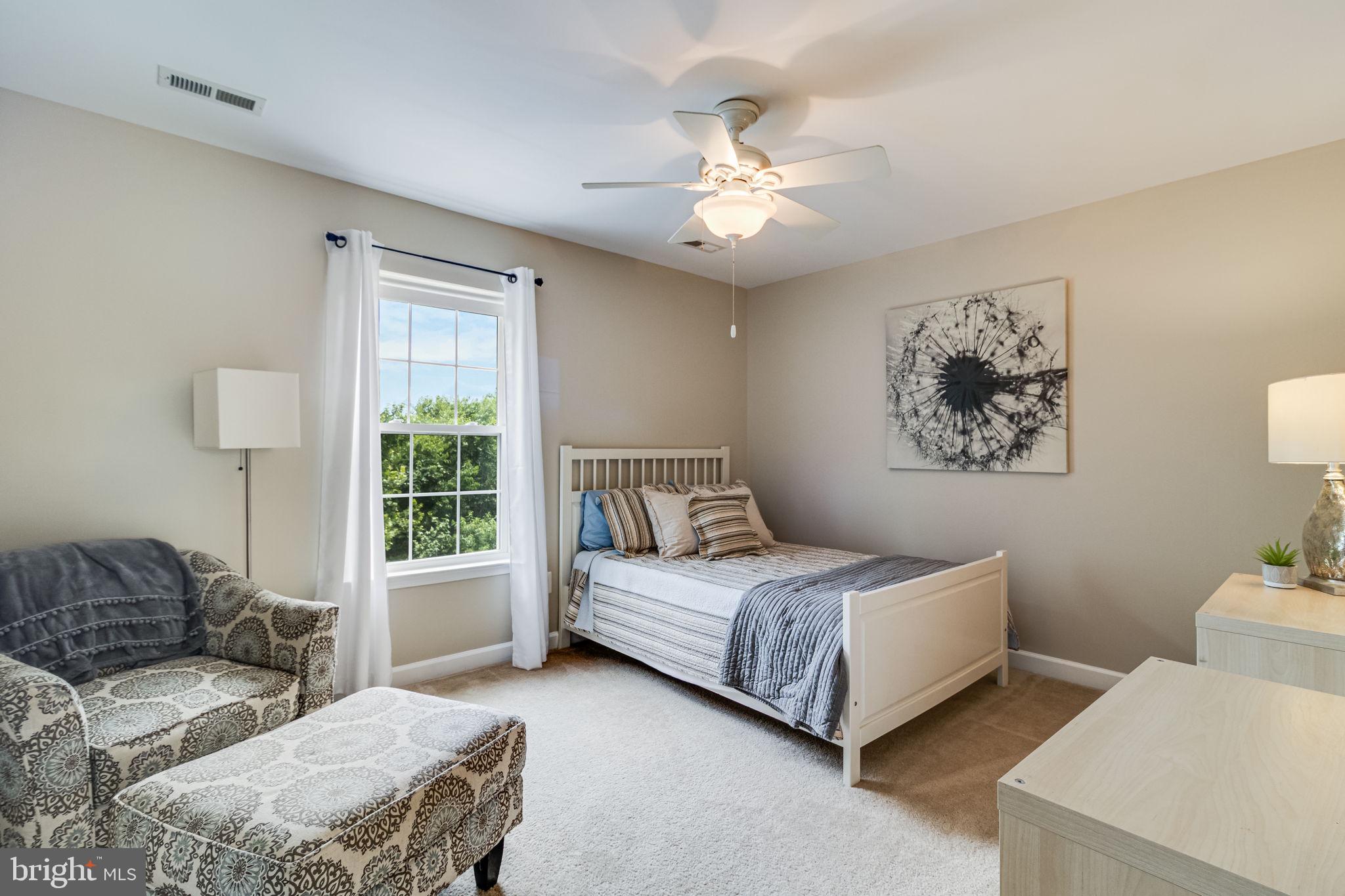 ACADEMY HILLS - Residential