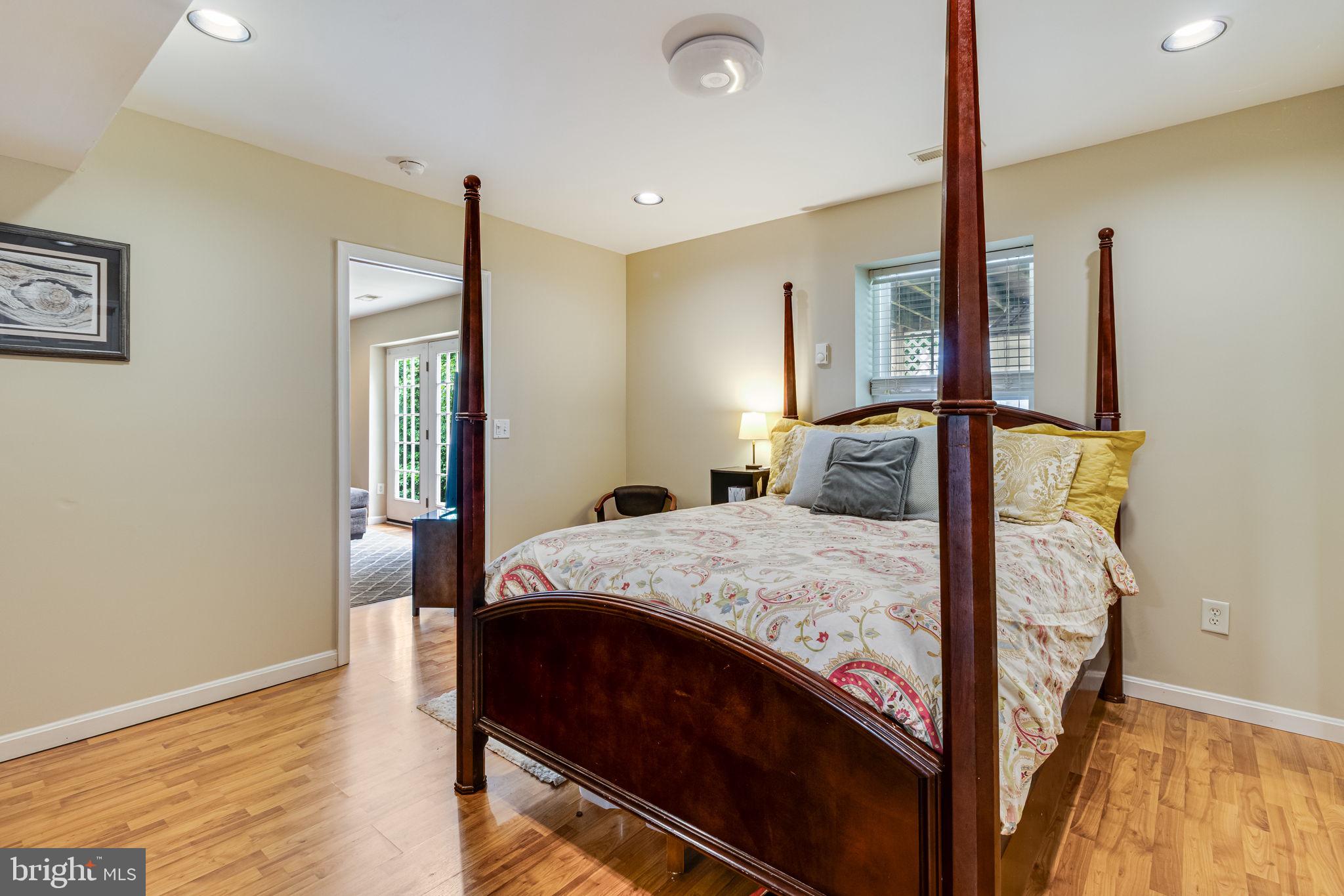 ACADEMY HILLS - Residential