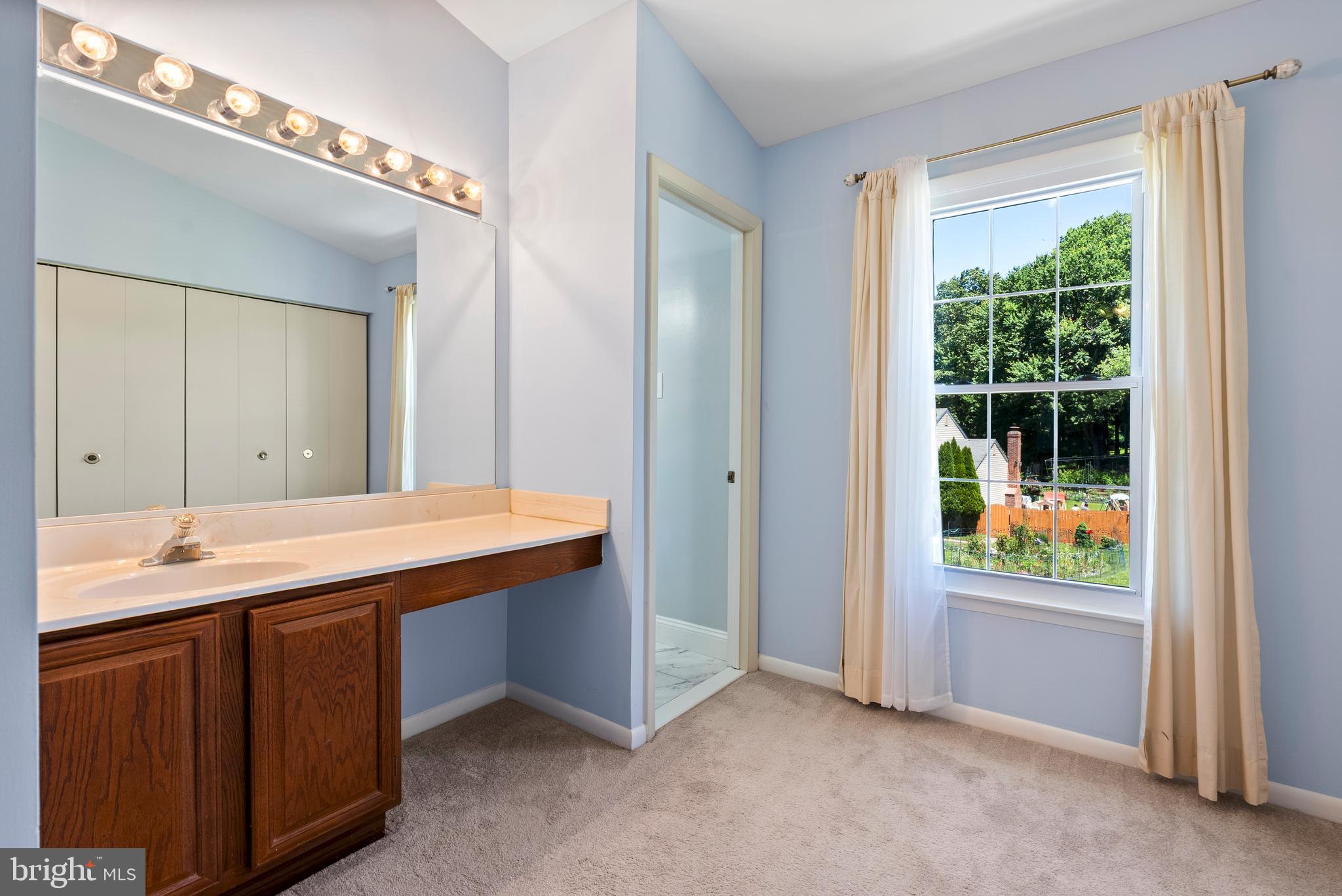 HUNTERS GLEN - Residential