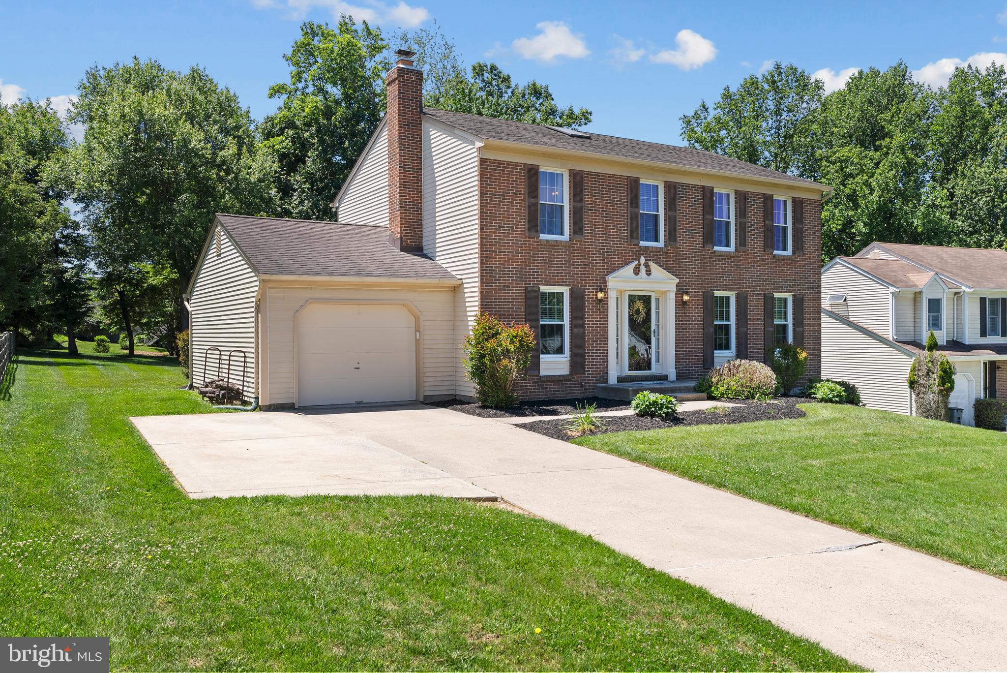 HUNTERS GLEN - Residential