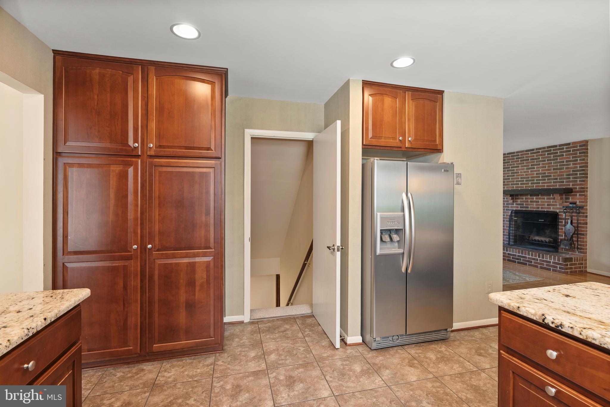 HUNTERS GLEN - Residential