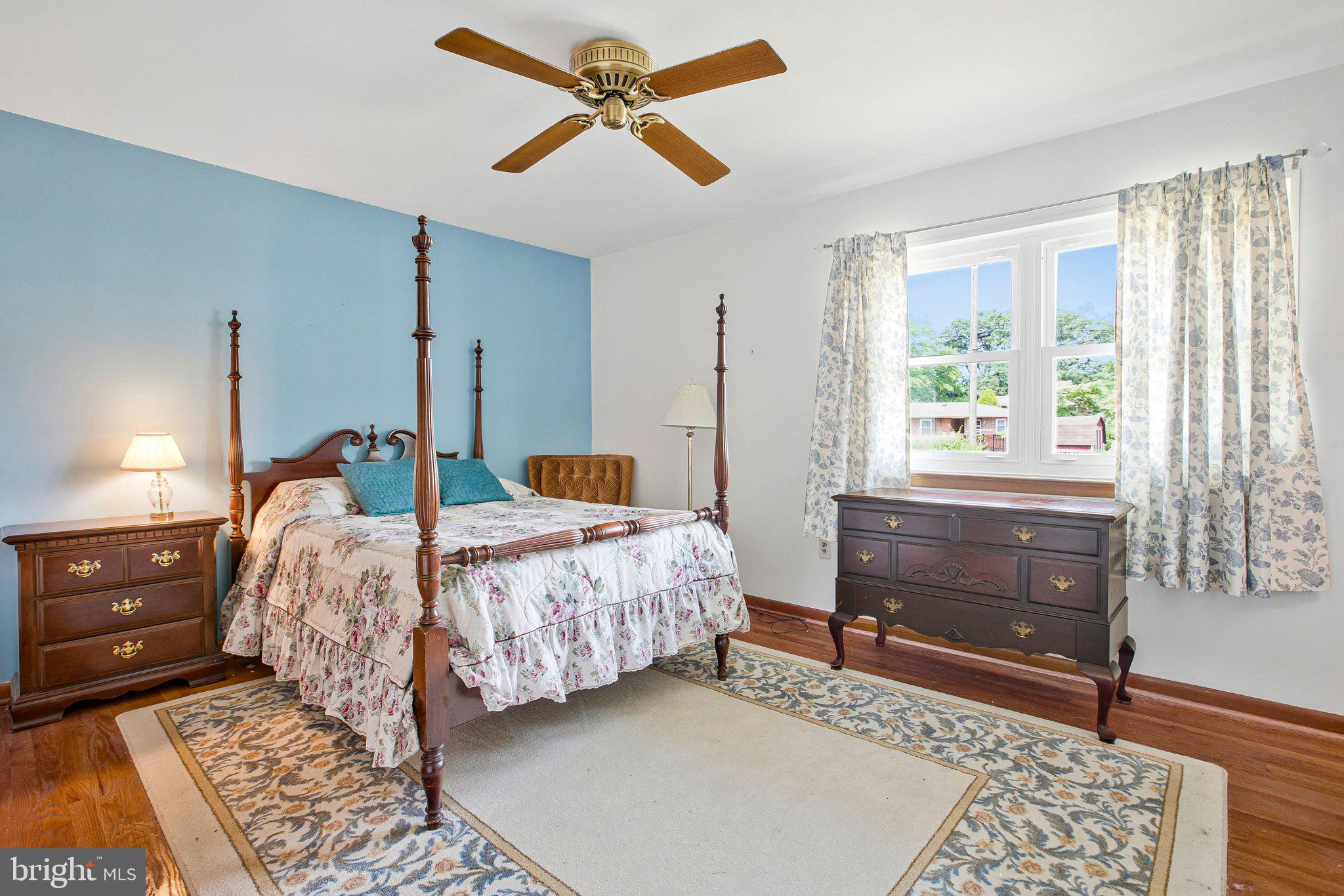 BARRINGTON - Residential