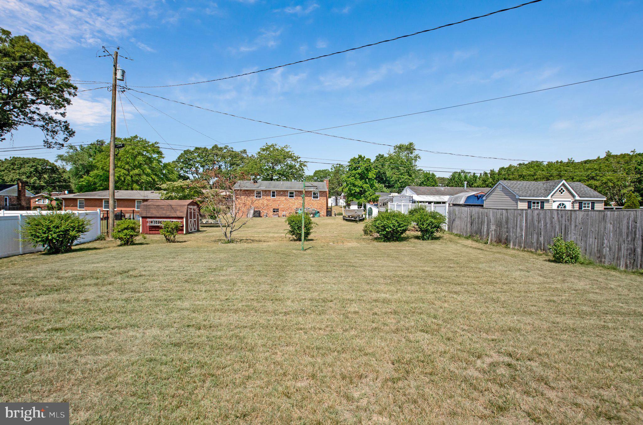 BARRINGTON - Residential