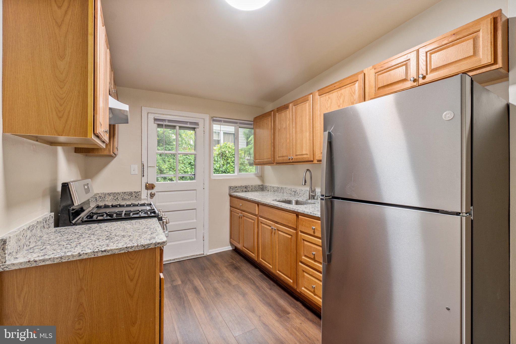 NEW HAMPSHIRE ESTATES - Residential