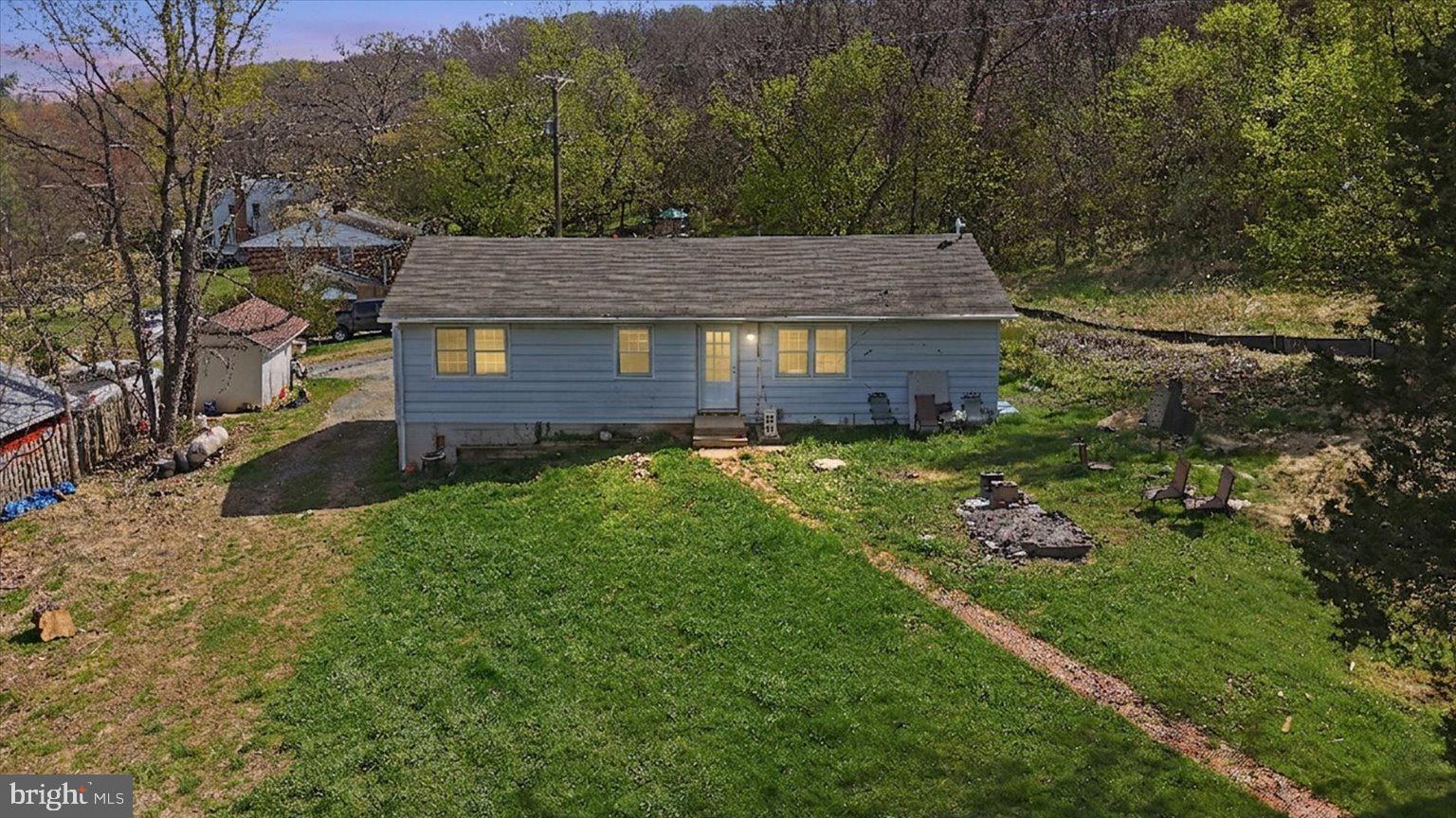 FURNACE MOUNTAIN - Residential