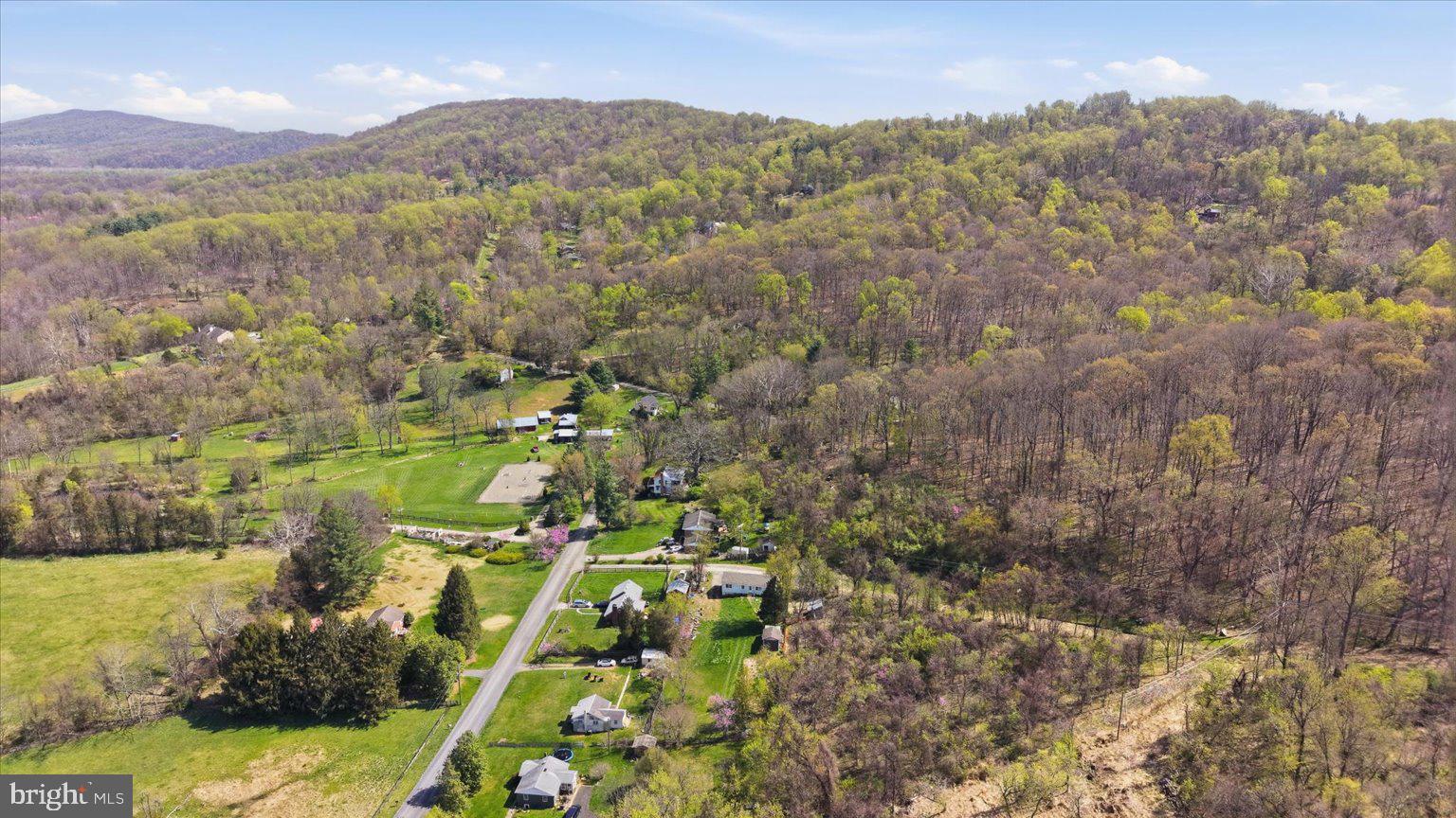 FURNACE MOUNTAIN - Residential