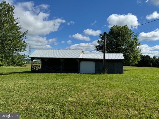 ZIONSVILLE - Farm