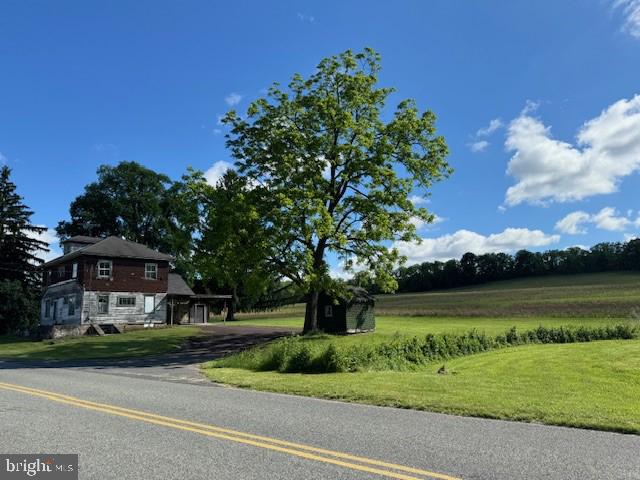 ZIONSVILLE - Farm