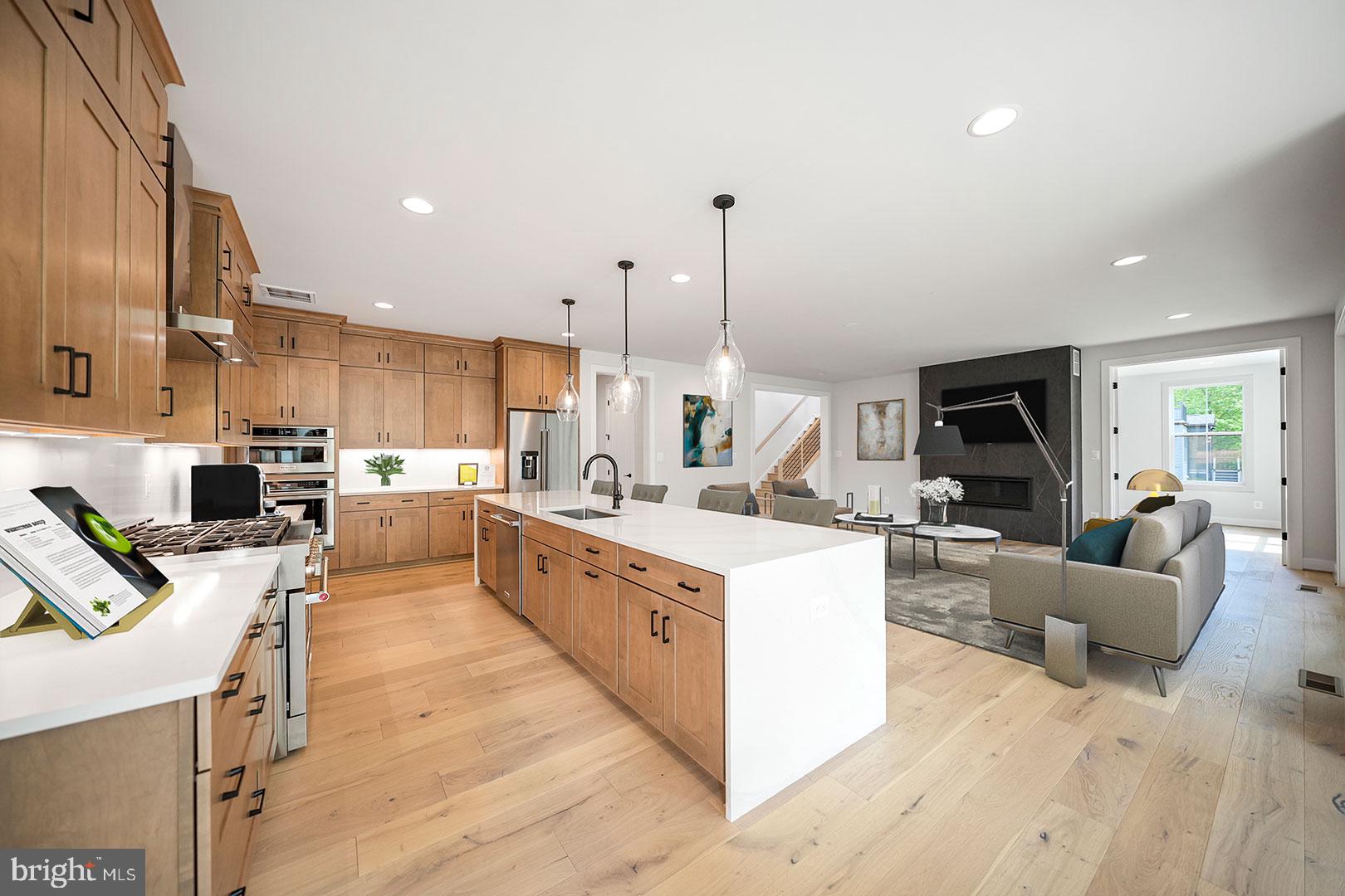 STUART MILL - Residential