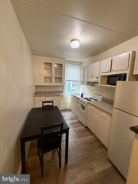 FRANKFORD - Residential Lease
