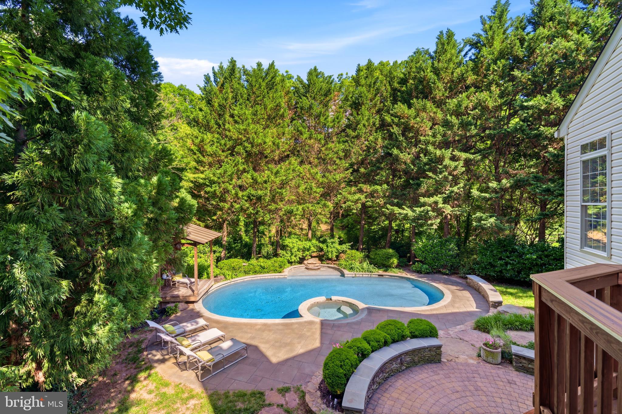 POTOMAC TERRACE - Residential