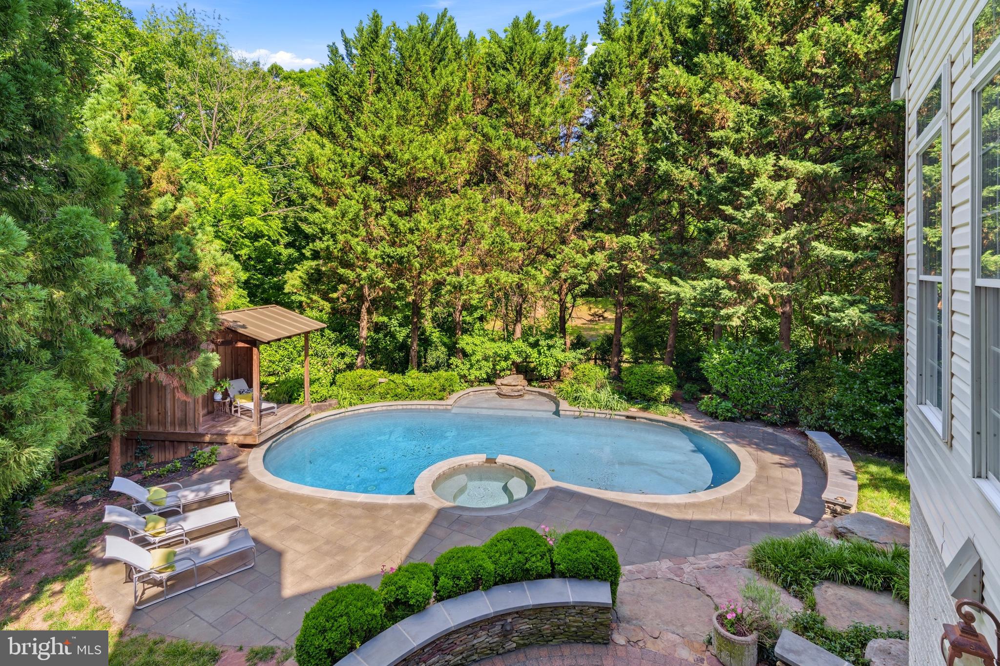 POTOMAC TERRACE - Residential