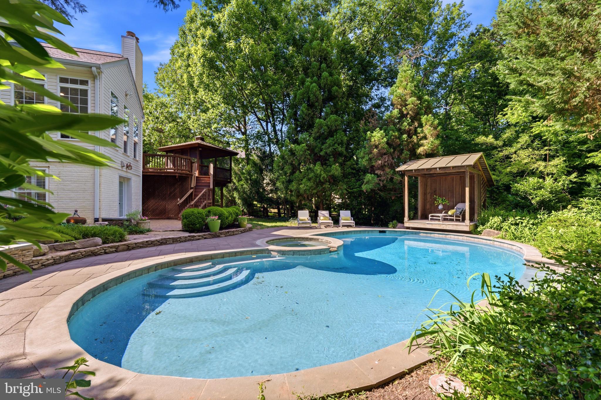 POTOMAC TERRACE - Residential