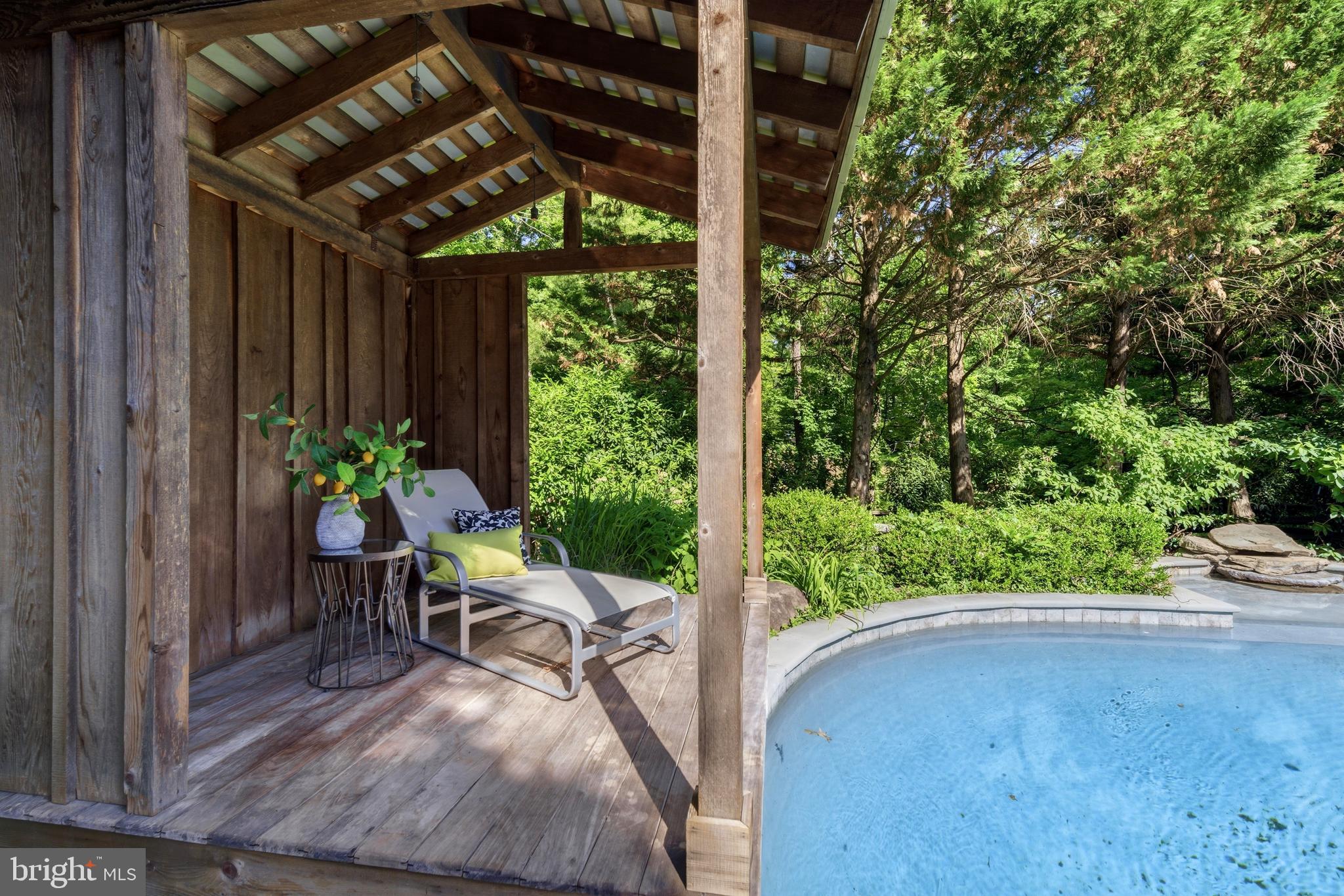 POTOMAC TERRACE - Residential