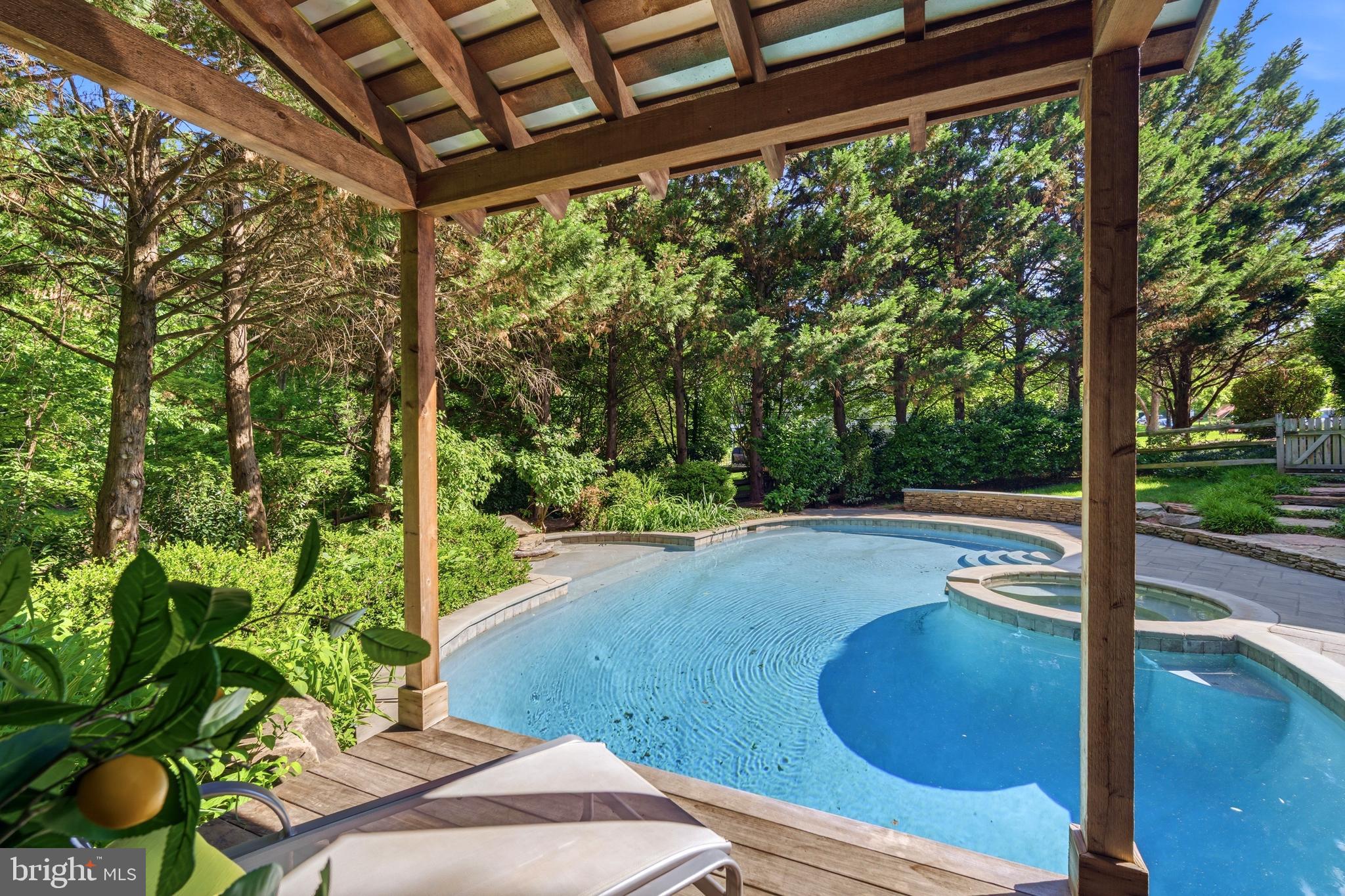 POTOMAC TERRACE - Residential